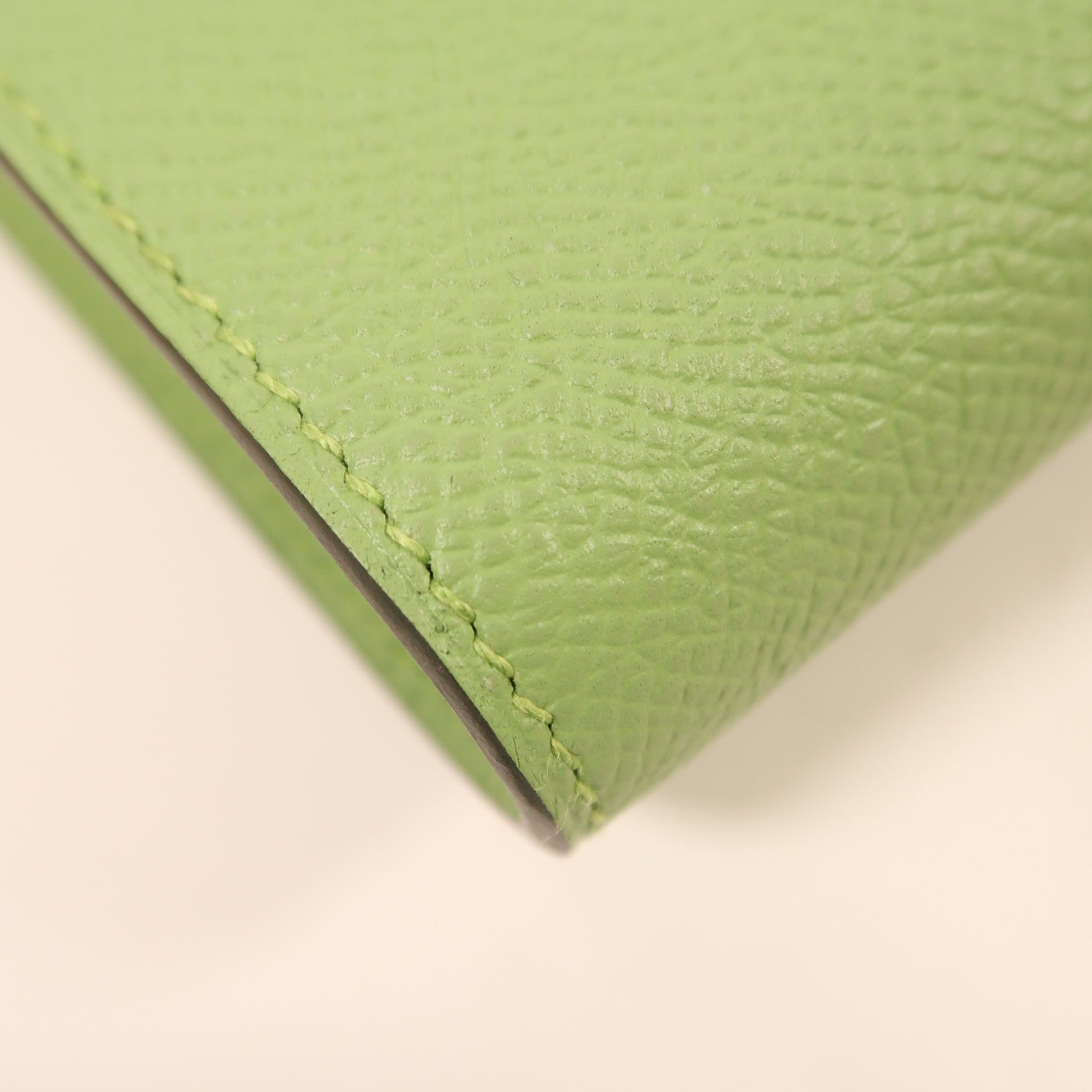 HERMES Epsom皮革Constance Slim金扣錢包Vert Criquet