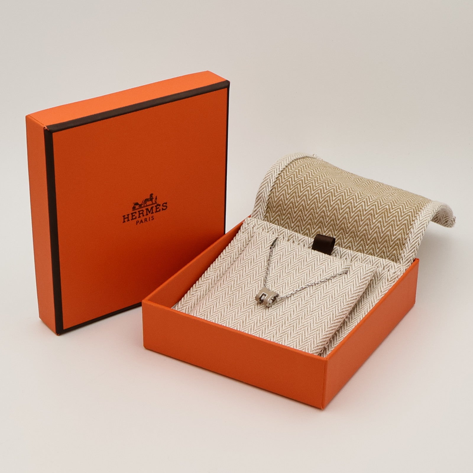 HERMES 金屬/琺瑯Mini Pop H Necklace項鍊Chai