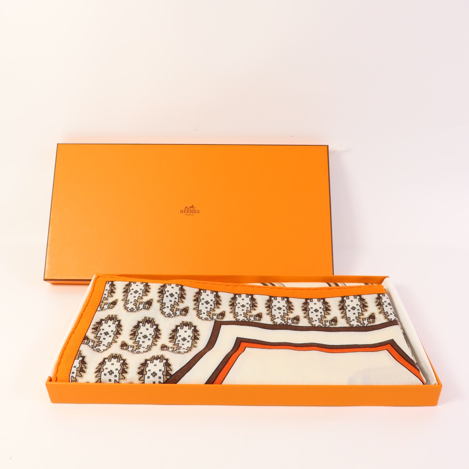 HERMES 羊絨/絲質Scarf 140X140絲巾