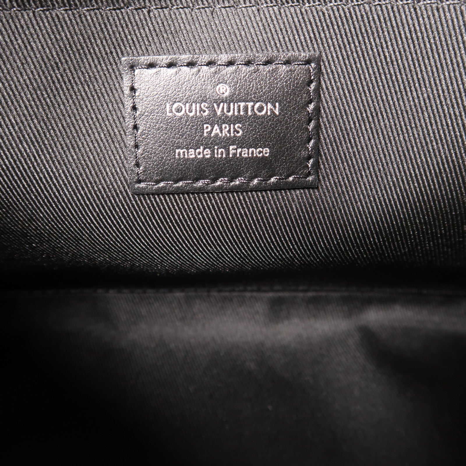 LOUIS VUITTON Monogram Eclipse City keepall肩背袋黑色/灰色