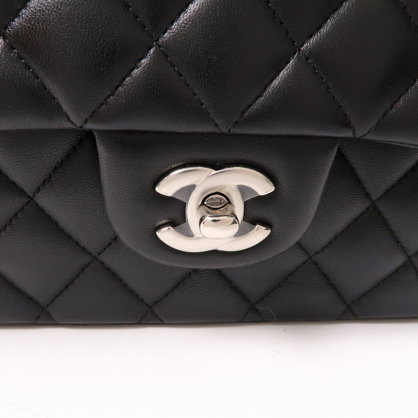 CHANEL 羊皮皮革Classic 25銀扣鏈帶肩背袋黑色