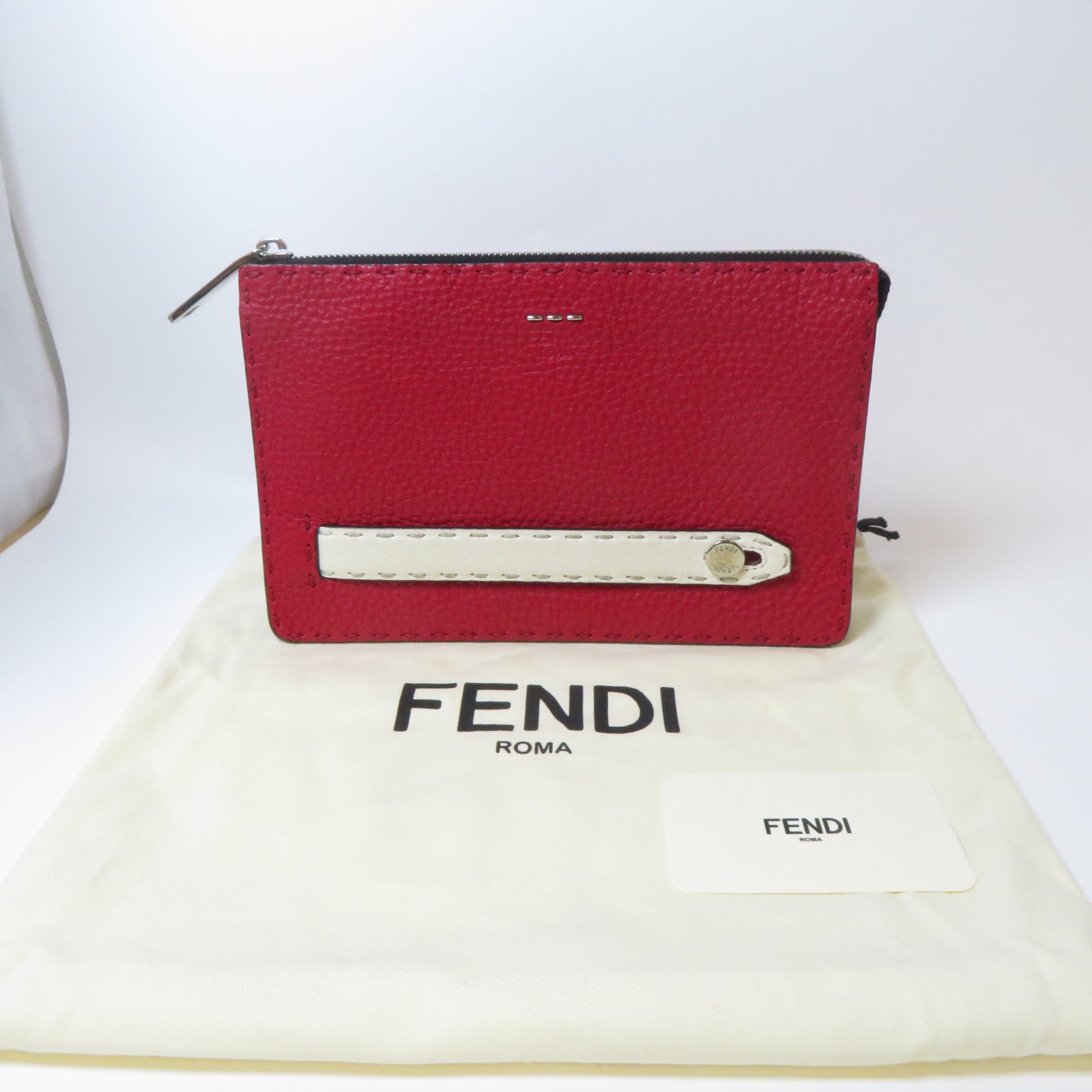 FENDI 【激減優惠】牛皮皮革Pouch銀扣手拿包紅色
