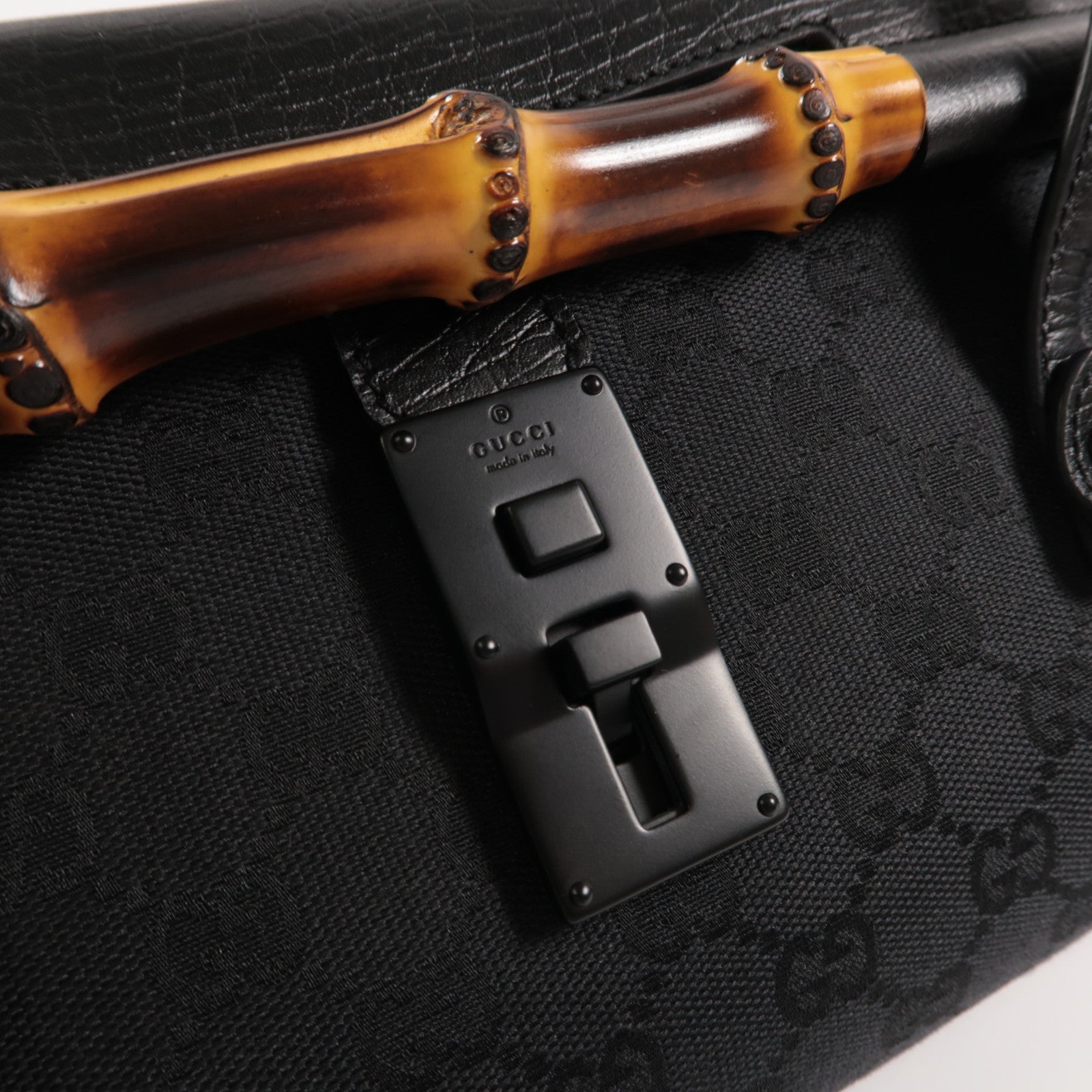 GUCCI 帆布Bamboo Bullet黑扣肩背袋黑色