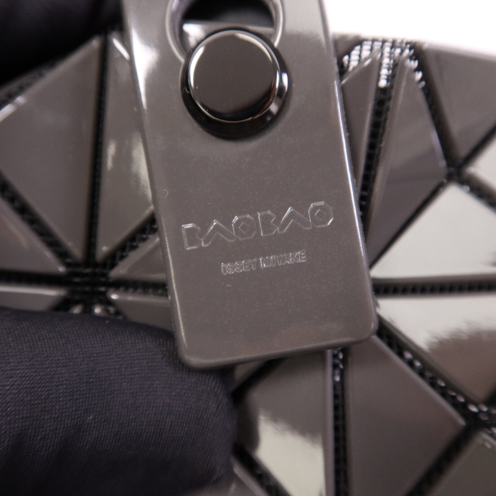 BAO BAO ISSEYMIYAKE PVC Bao Bao Handbag手挽袋