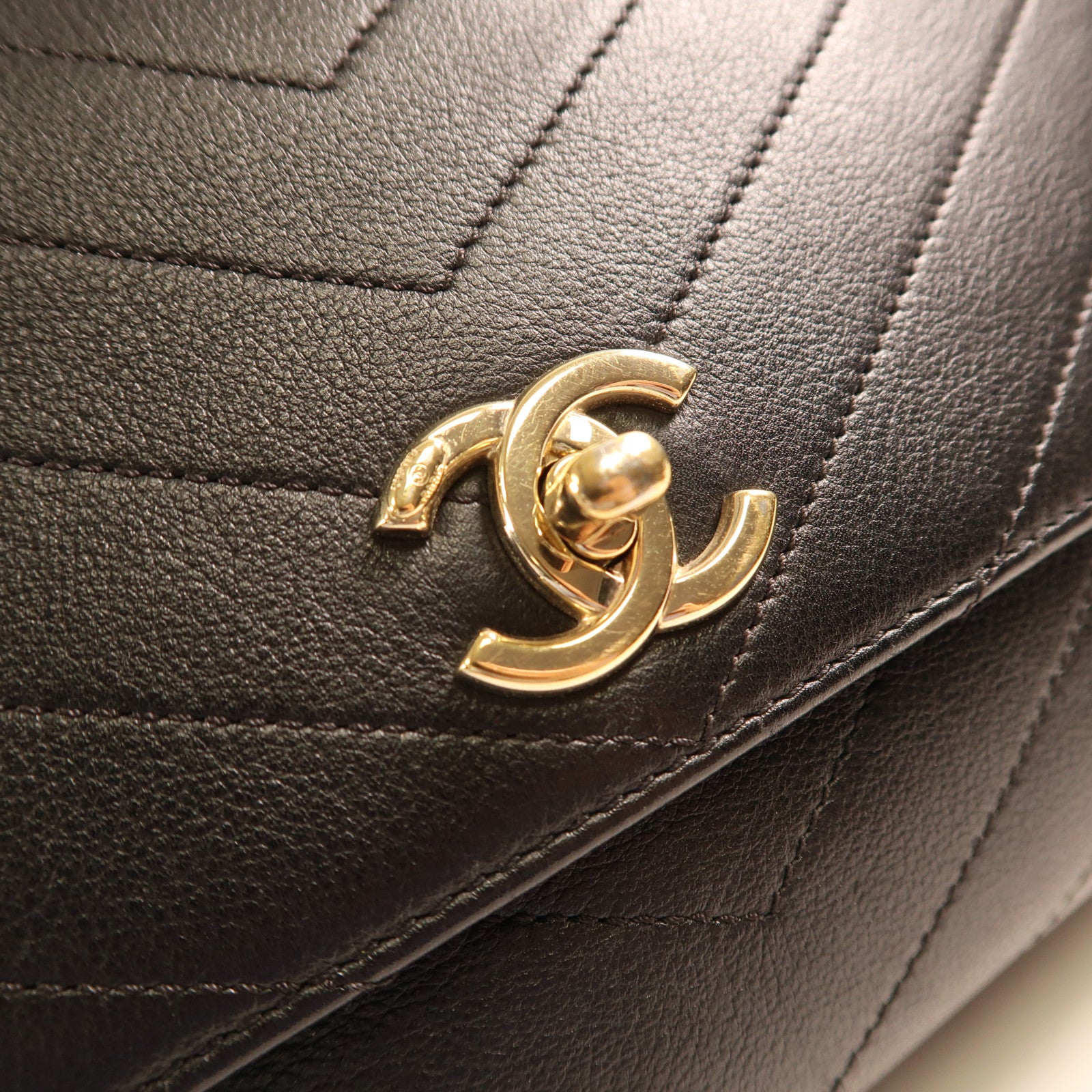 CHANEL 【激減優惠】皮革2 Way Shoulder金扣手挽肩背兩用袋