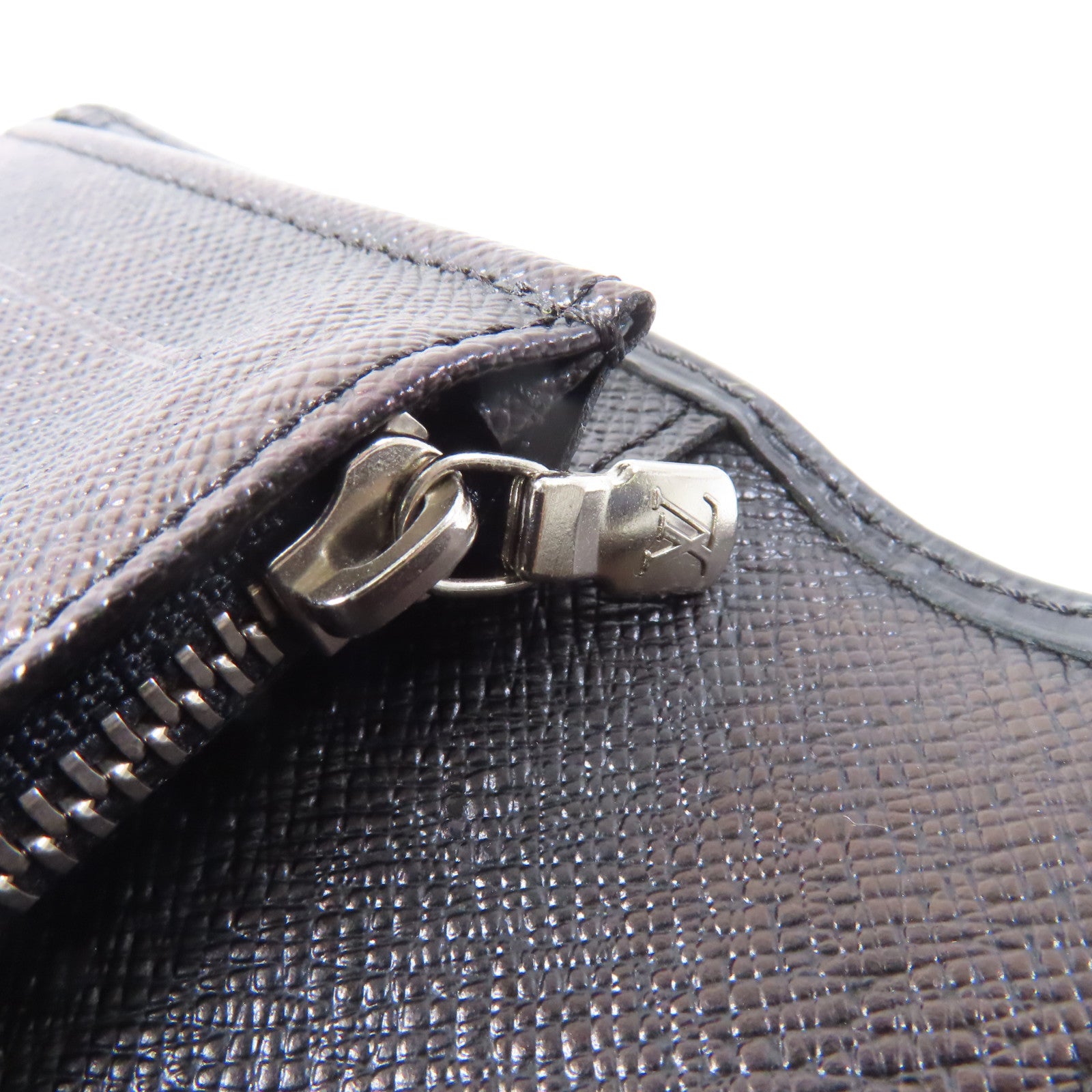 LOUIS VUITTON 【激減優惠】Epi Long Wallet銀扣長錢包黑色