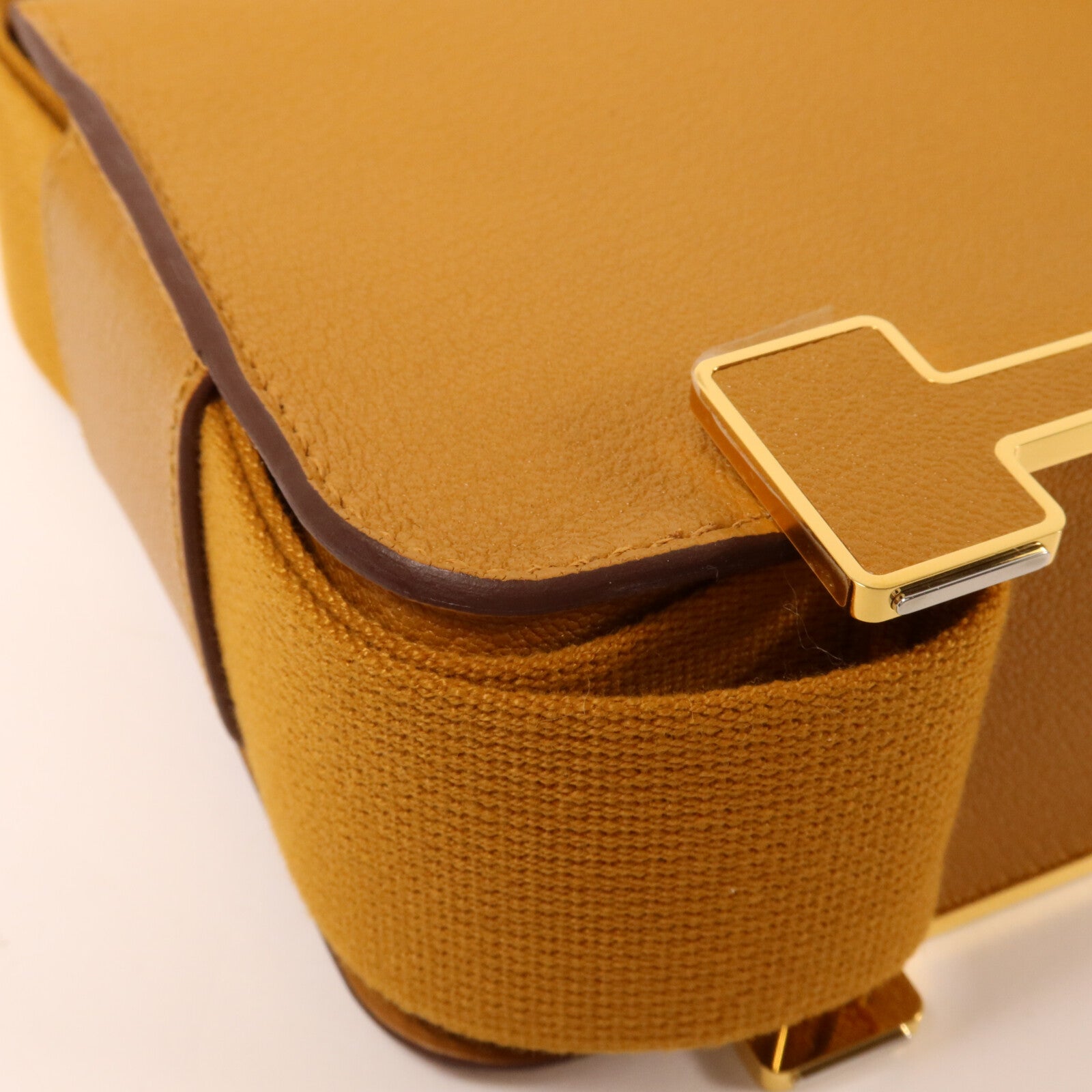 HERMES Chevre皮革Geta肩背袋Caramel