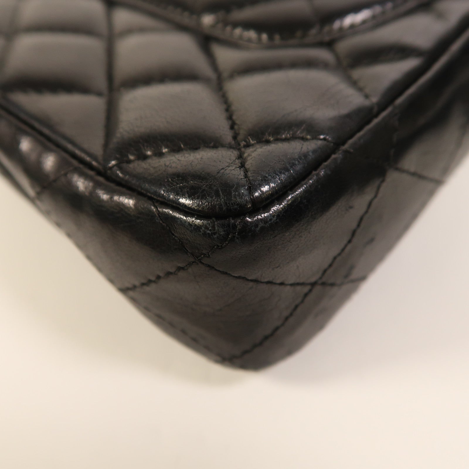 CHANEL 羊皮皮革Chain Shoulder銀扣鏈帶肩背袋