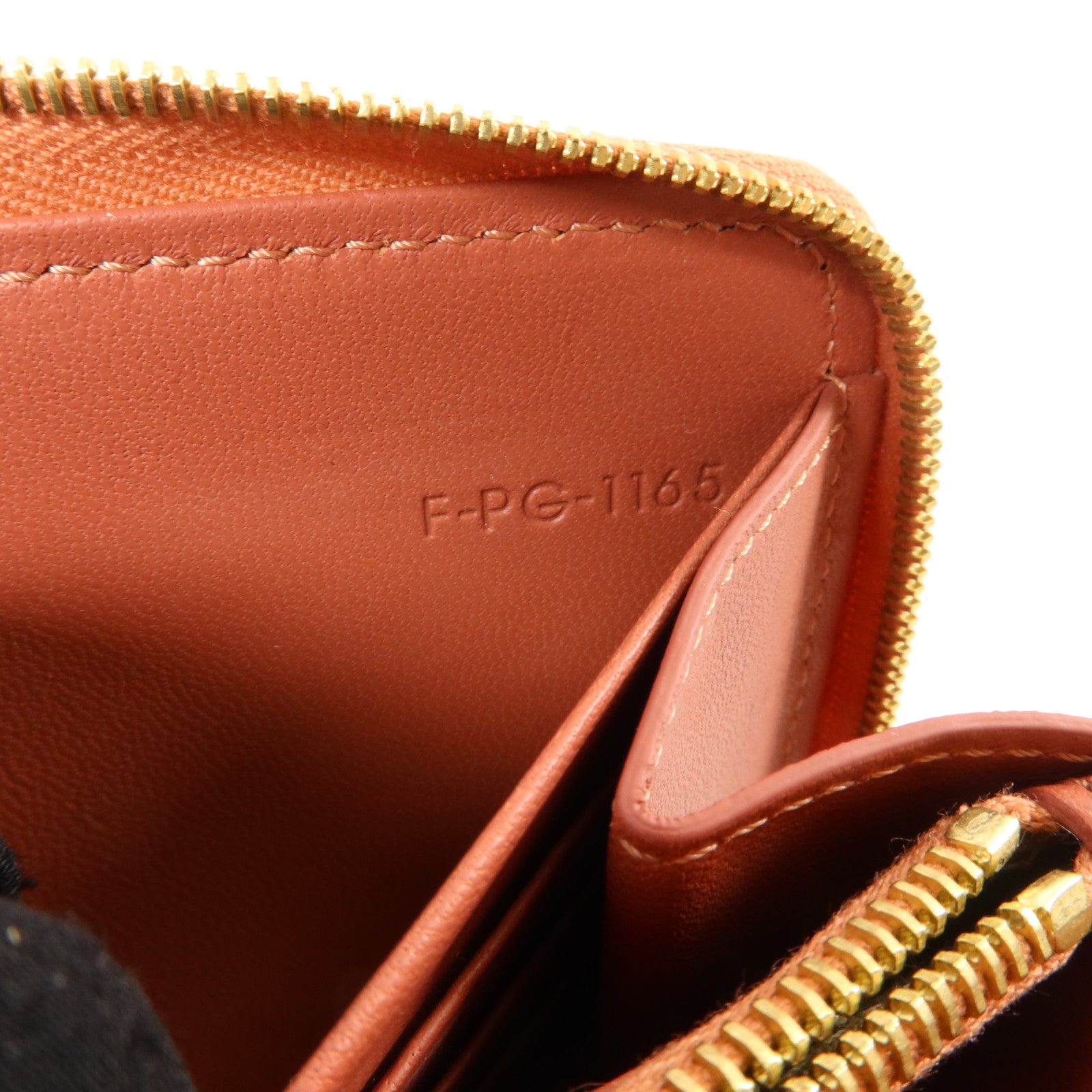 CELINE 牛皮皮革Large Zipped Wallet長錢包