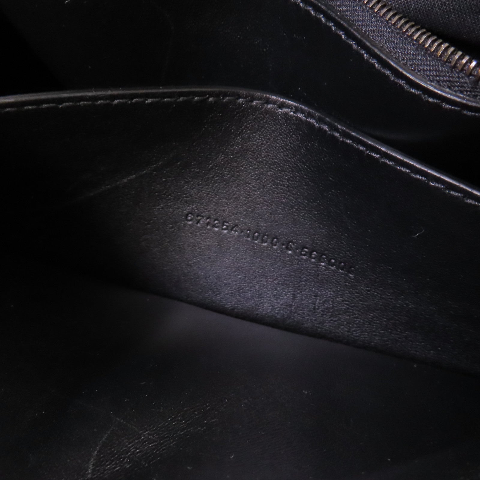 BALENCIAGA 牛皮皮革Downtown Medium Shoulder Bag肩背袋黑色