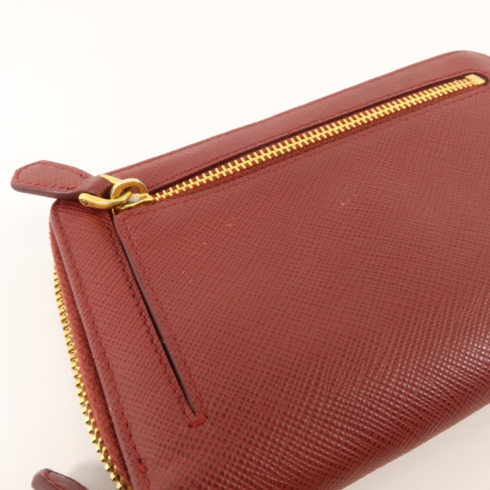 PRADA Saffiano皮革Wallet錢包