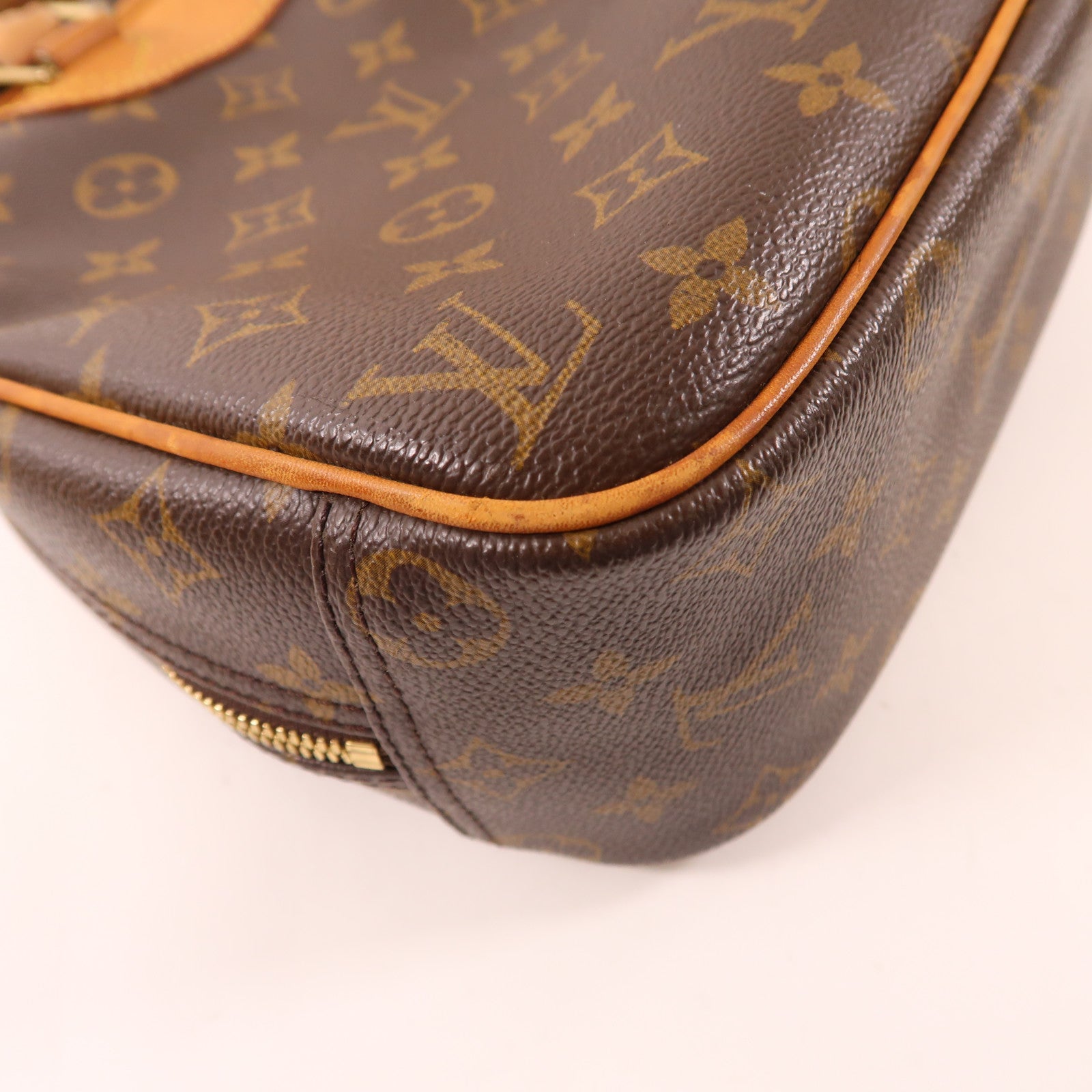 LOUIS VUITTON 【激減優惠】Monogram Trouville金扣手挽袋