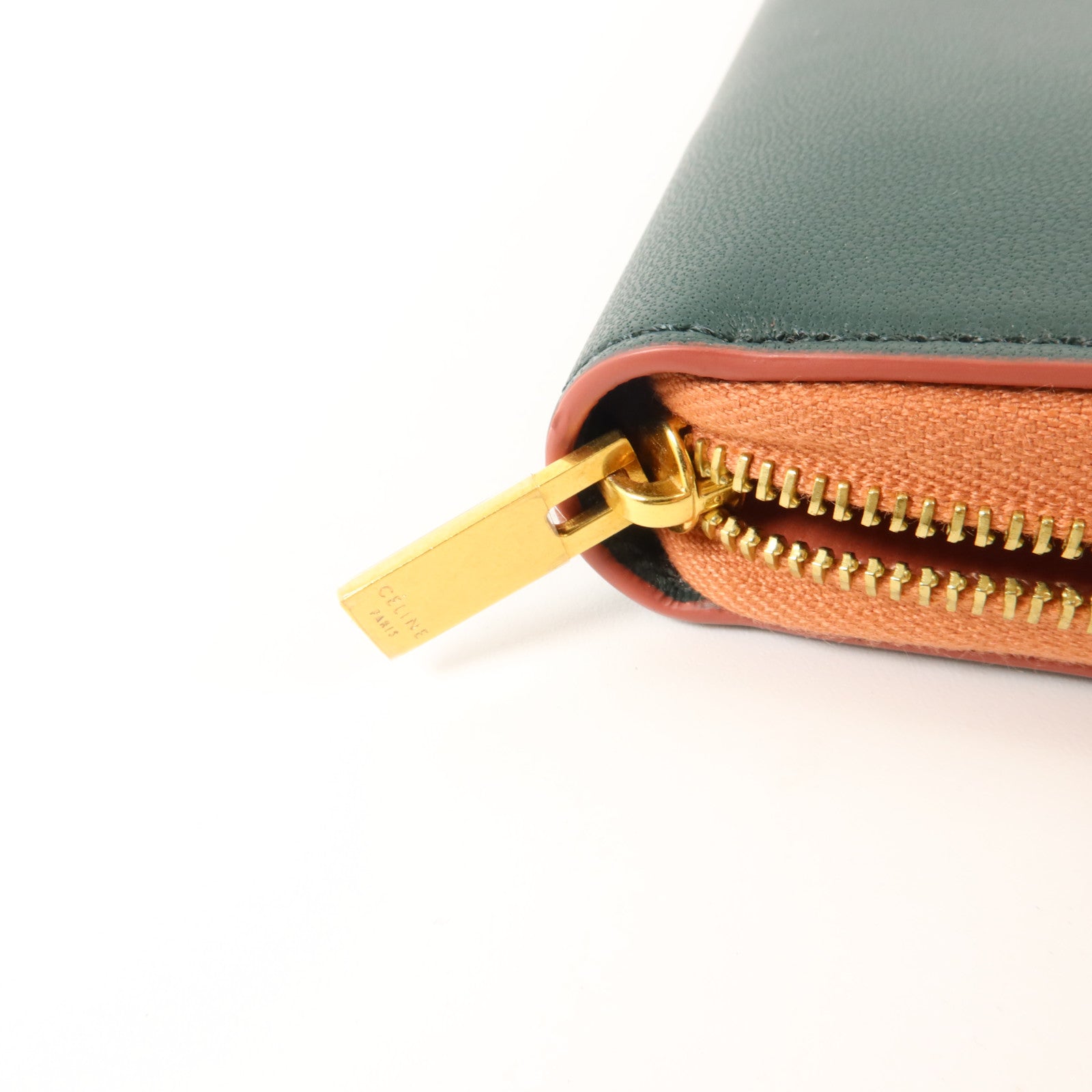 CELINE 牛皮皮革Large Zipped Wallet長錢包