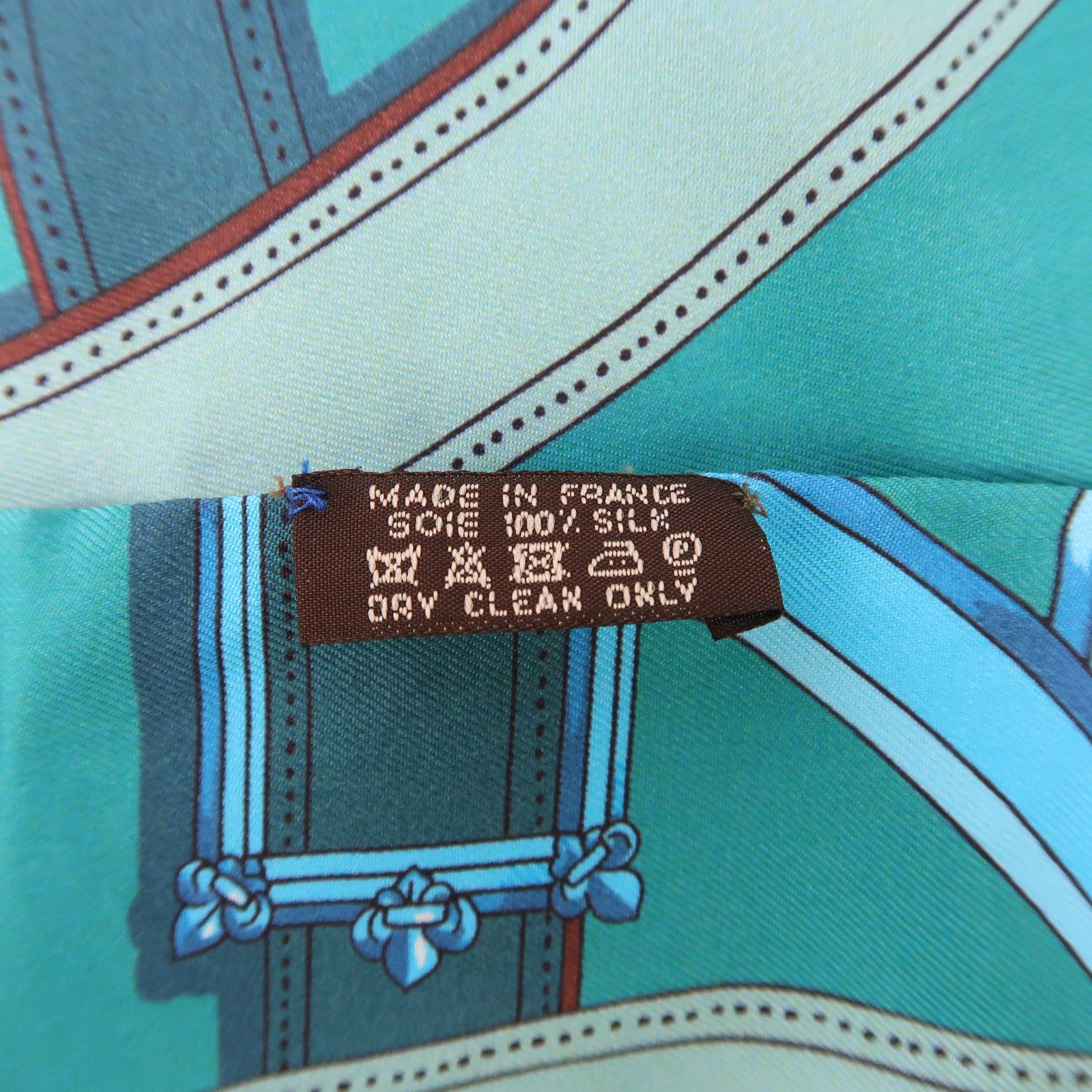 HERMES 絲質Maxi Twilly絲巾