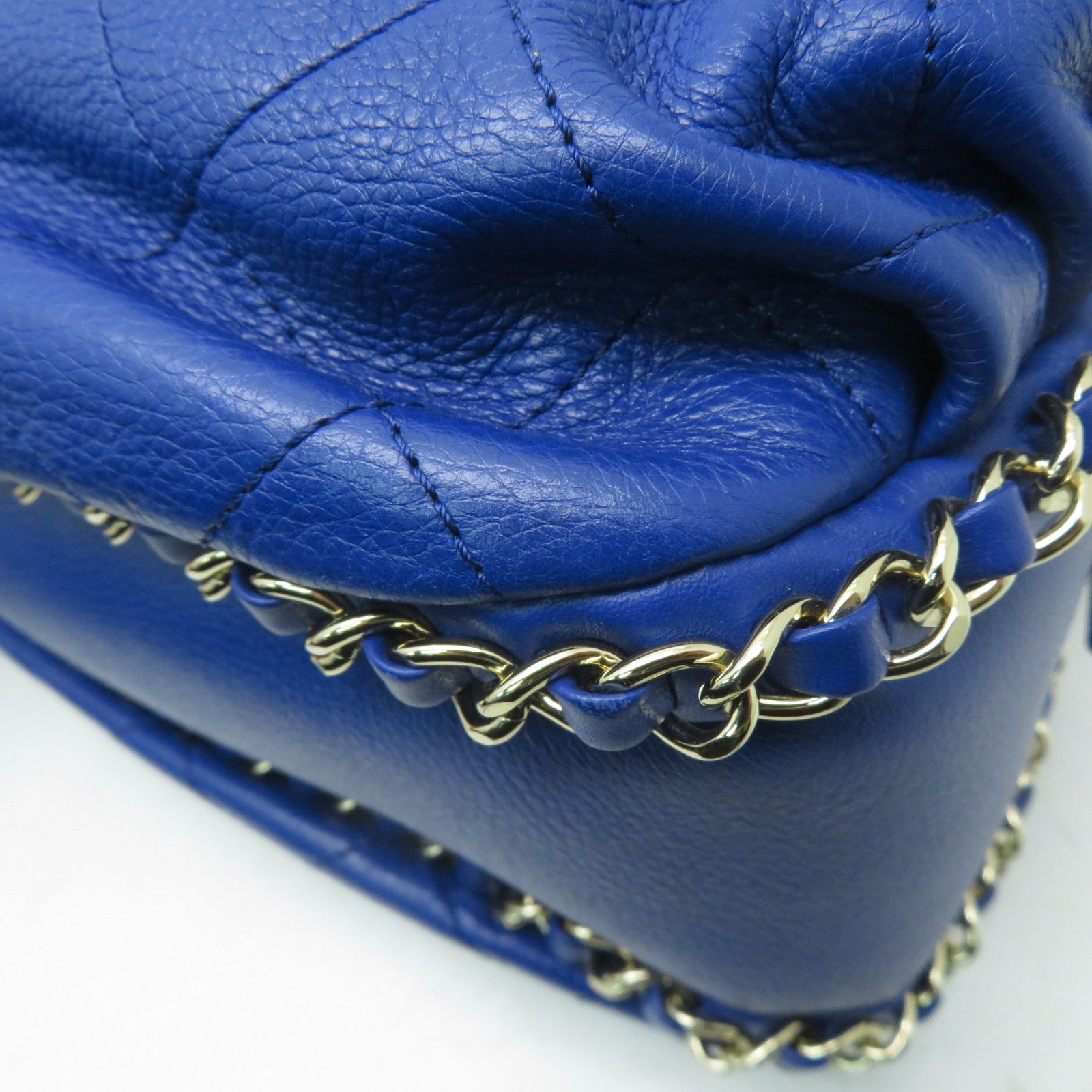 CHANEL **【激減優惠】菱格牛皮皮革Chain Shoulder金扣鏈帶肩背袋藍色