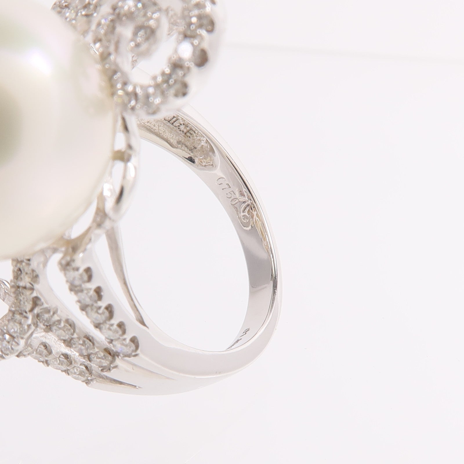 JEWELRY 18K白金Pearl Diamond Ring珍珠/鑽石戒指