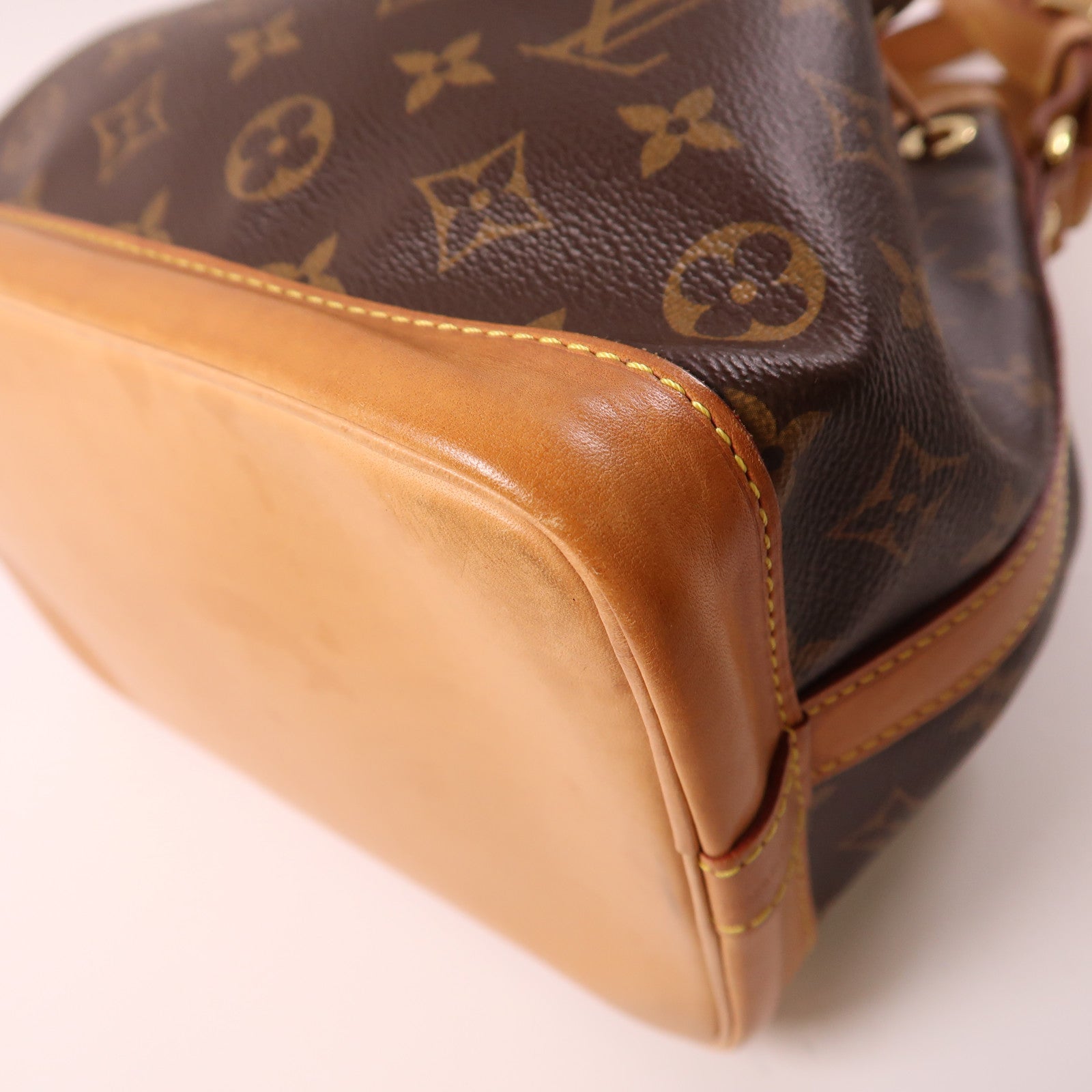 LOUIS VUITTON Monogram Noe BB金扣肩背袋啡色