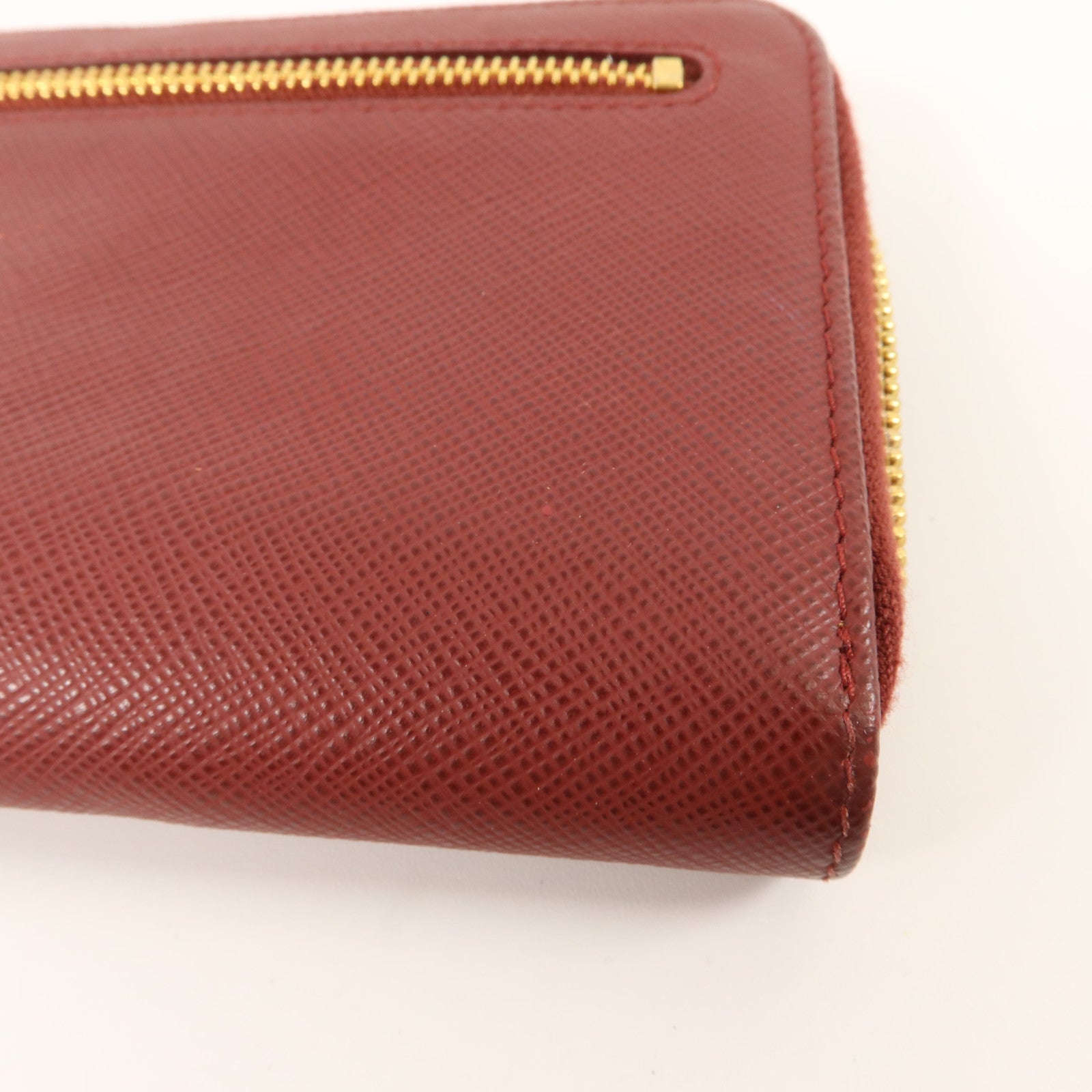 PRADA Saffiano皮革Wallet錢包