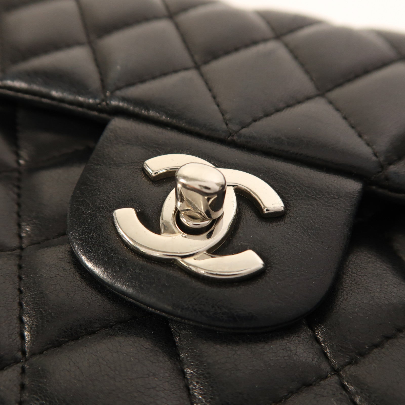 CHANEL 羊皮皮革Chain Shoulder銀扣鏈帶肩背袋