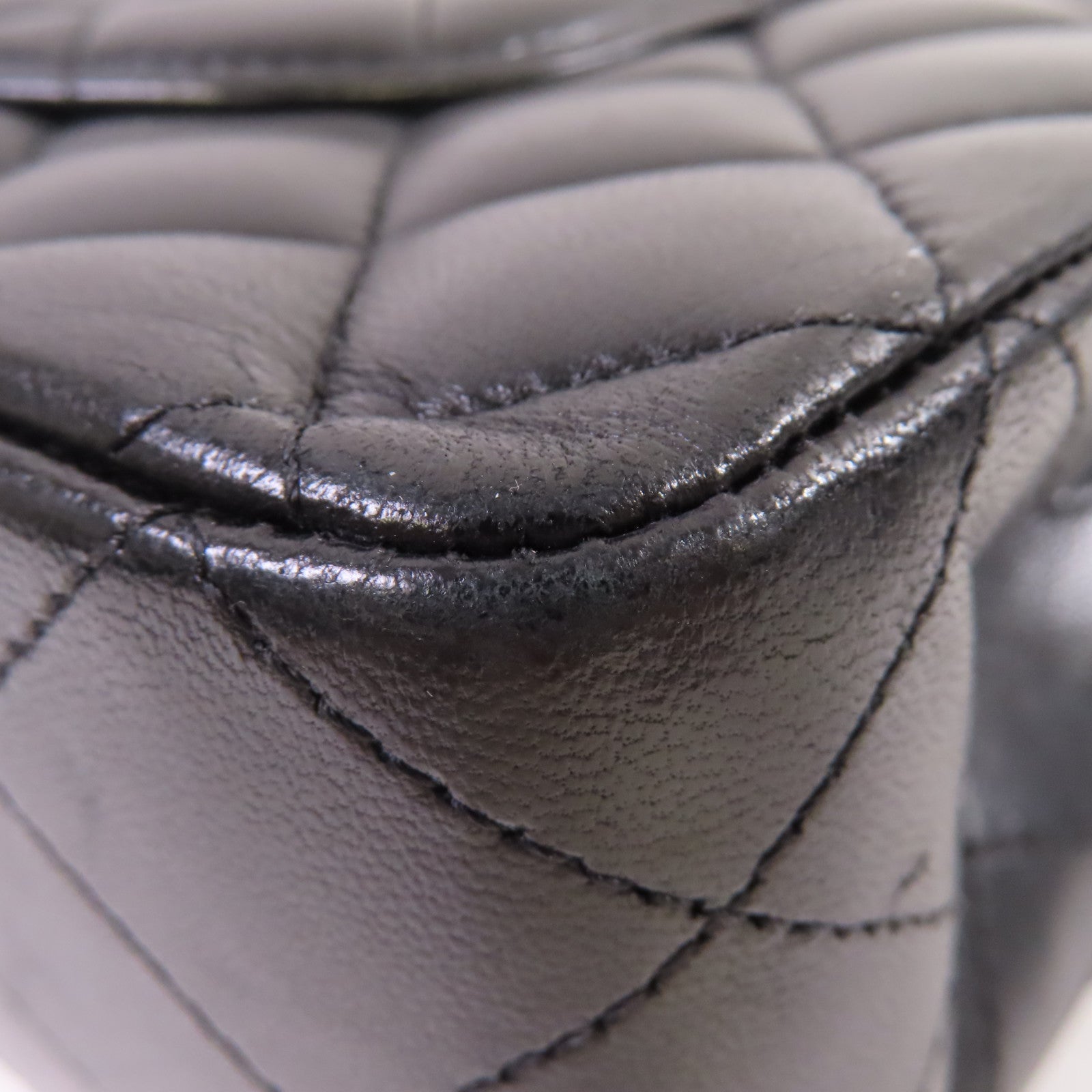 CHANEL 菱格羊皮皮革Classic 25 Chain Shoulder Bag金扣鏈帶肩背袋黑色