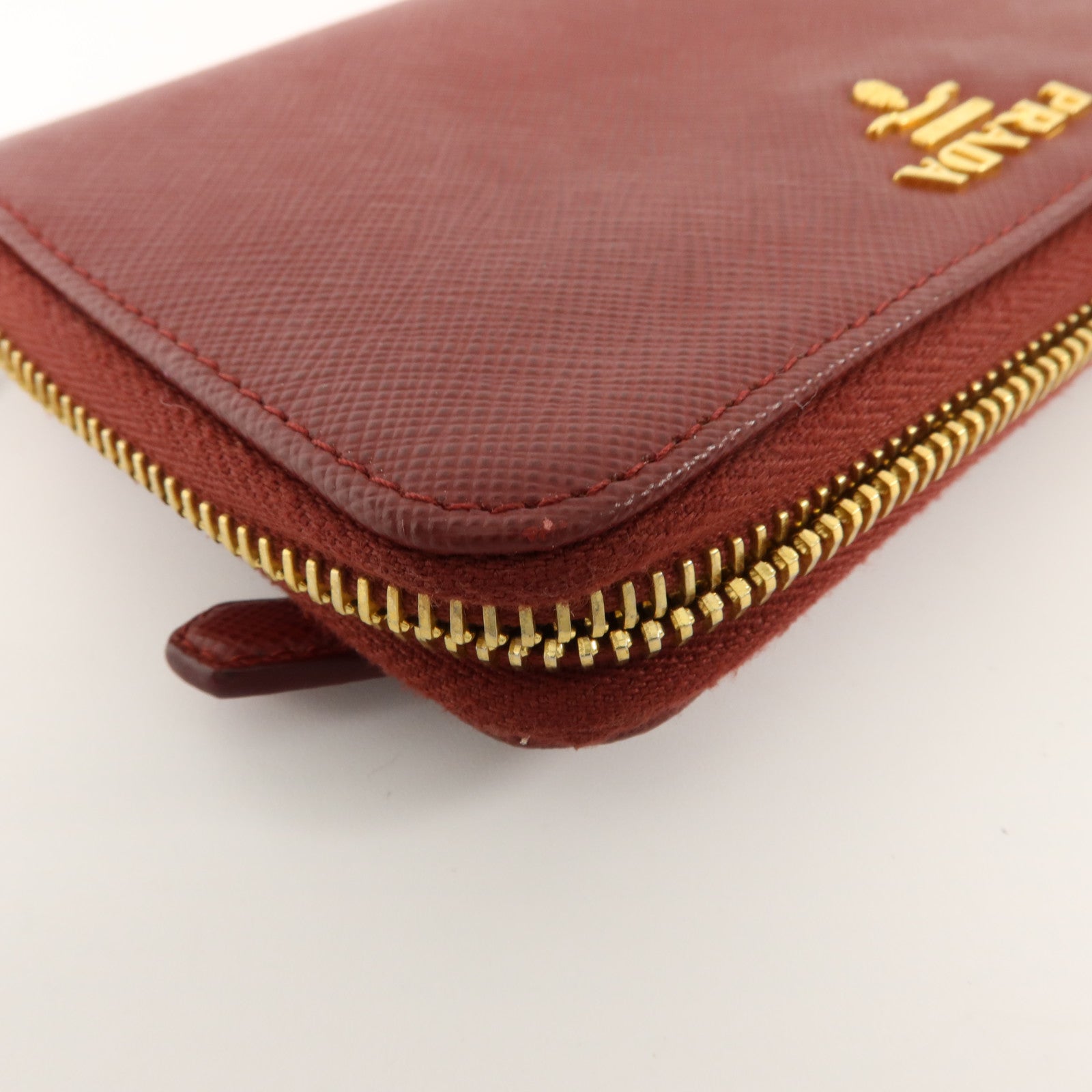 PRADA Saffiano皮革Wallet錢包