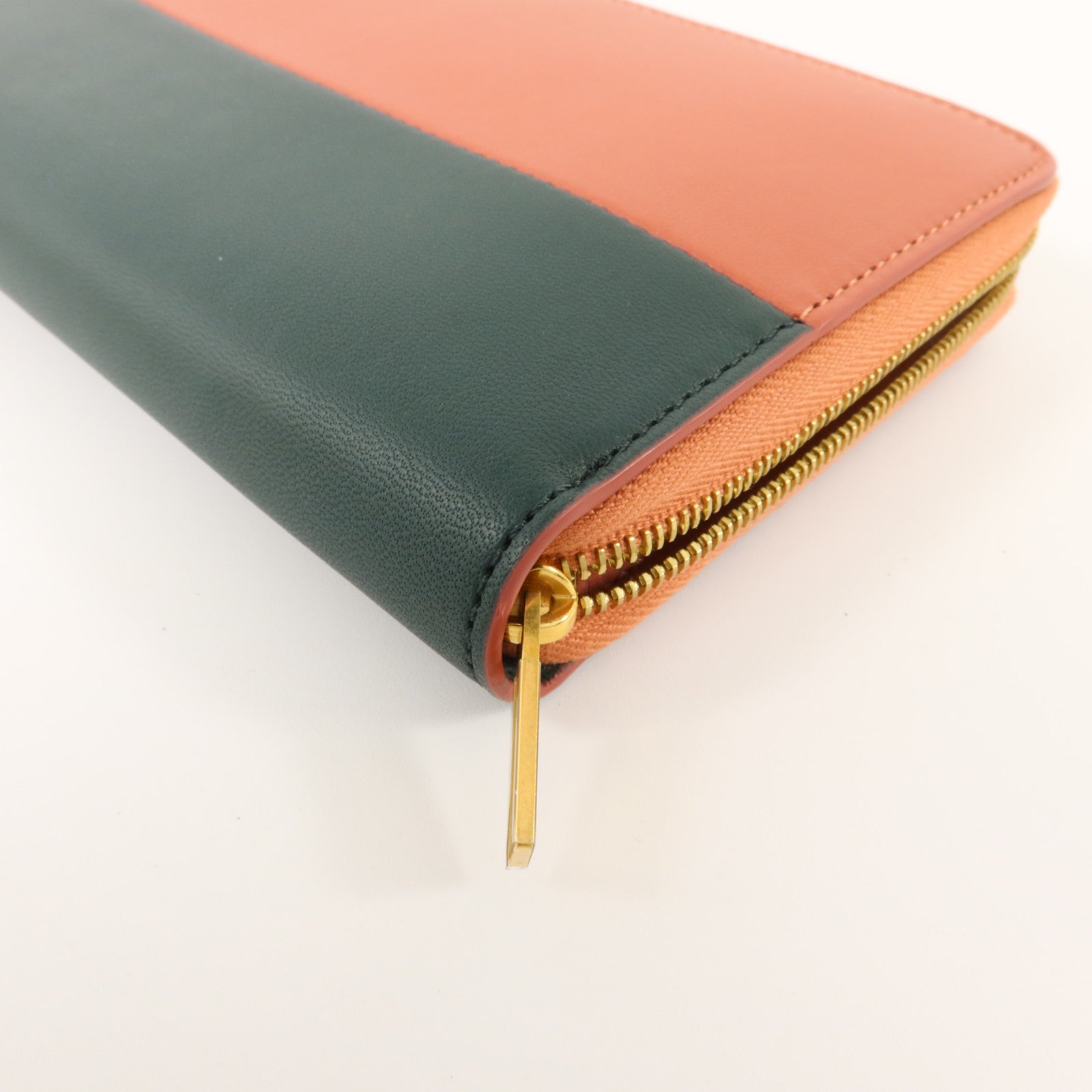 CELINE 牛皮皮革Large Zipped Wallet長錢包