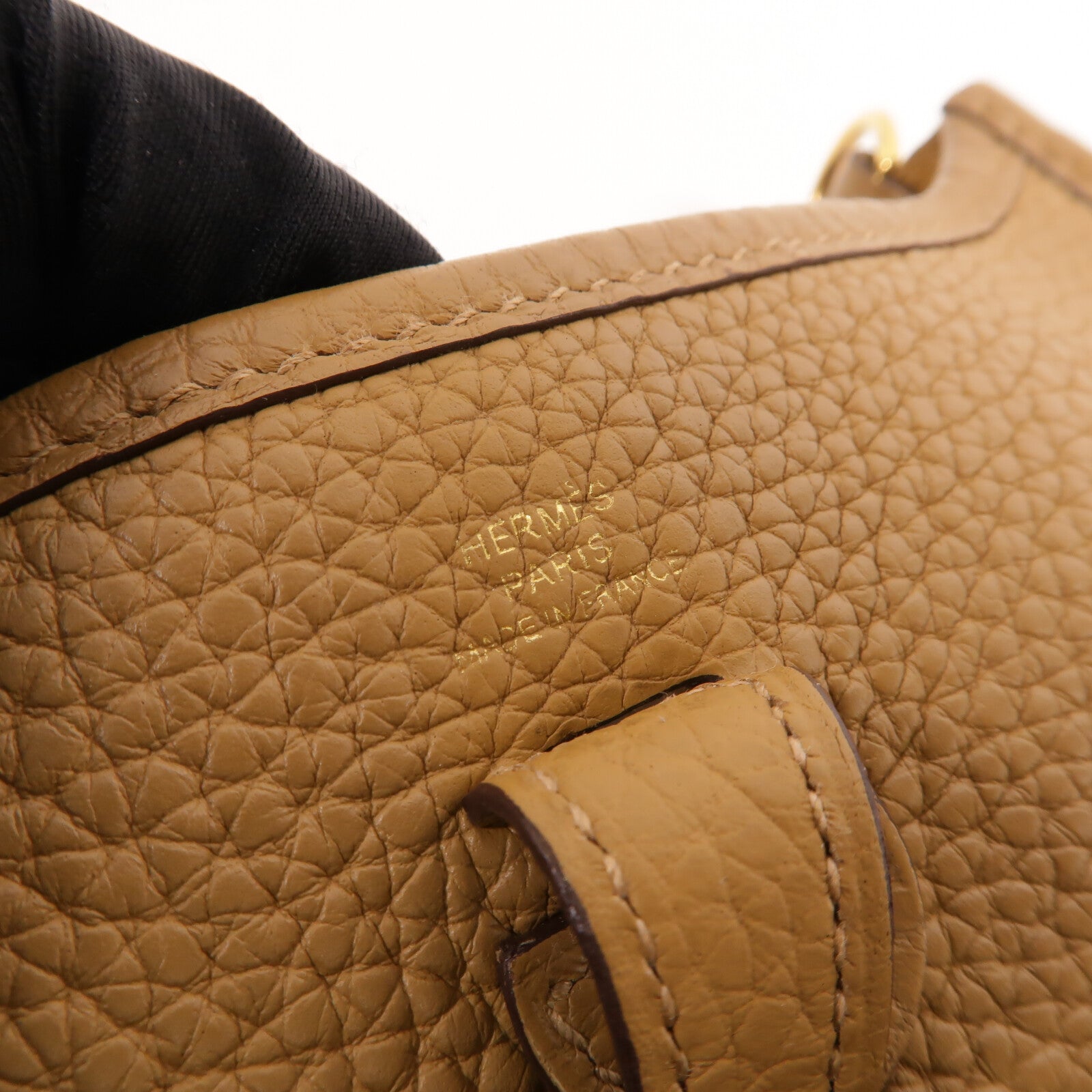 HERMES Clemence皮革Evelyne TPM肩背袋Biscuit