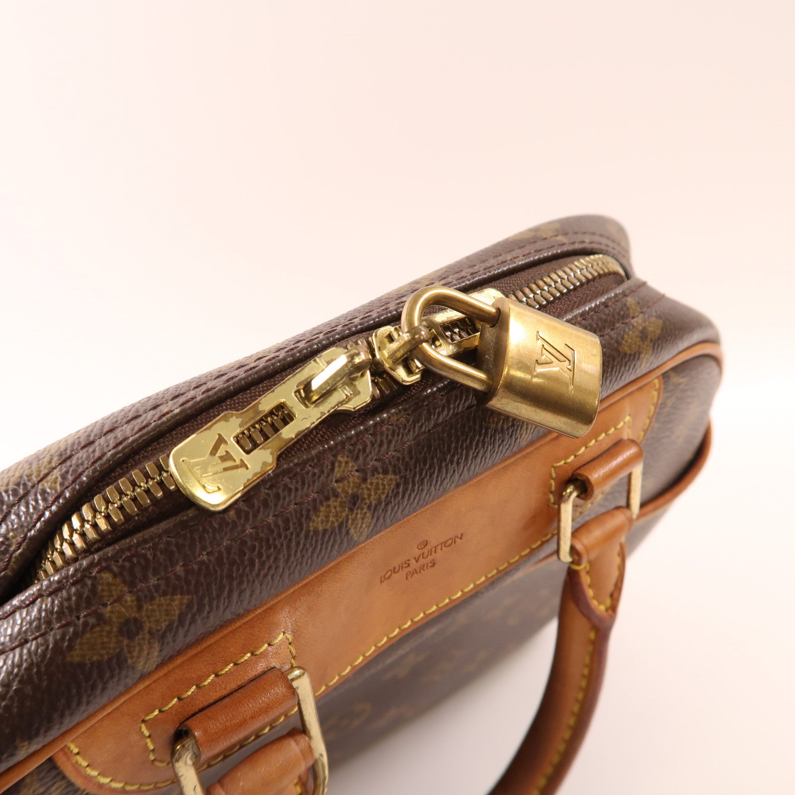 LOUIS VUITTON 【激減優惠】Monogram Trouville金扣手挽袋