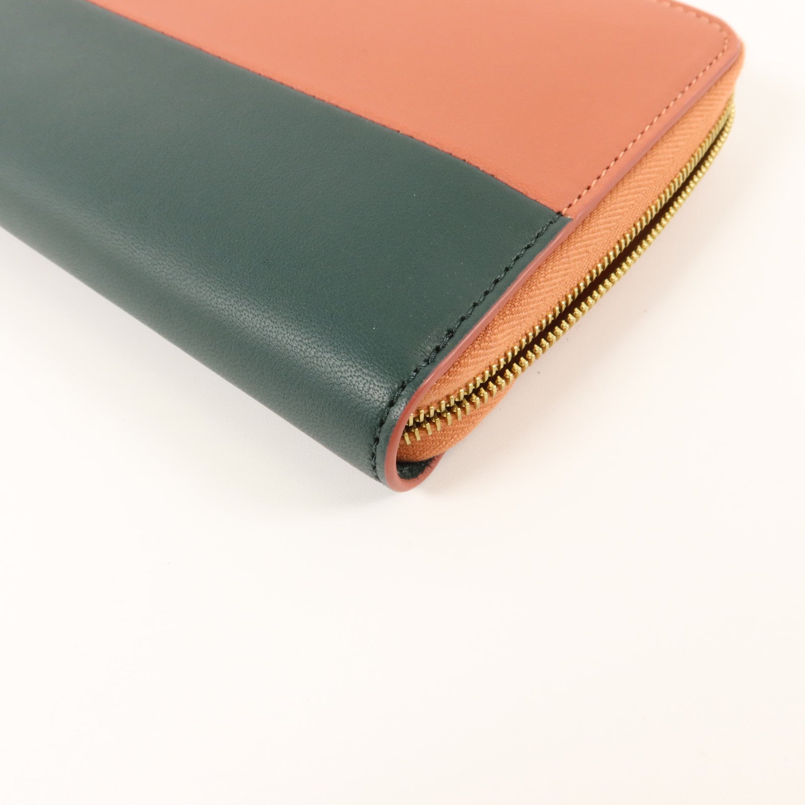 CELINE 牛皮皮革Large Zipped Wallet長錢包