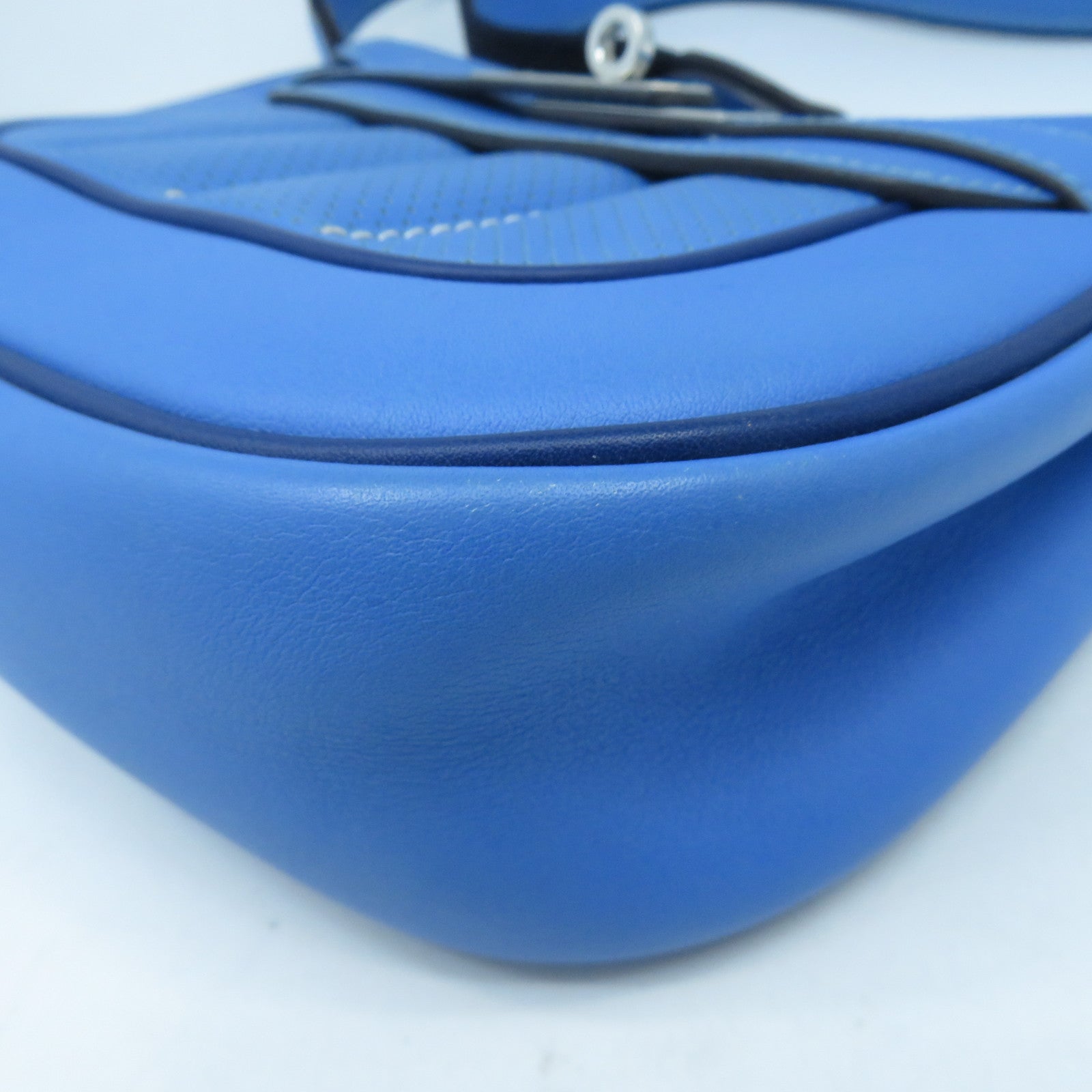 HERMES 【激減優惠】Swift皮革Mini Berline銀扣肩背袋藍色
