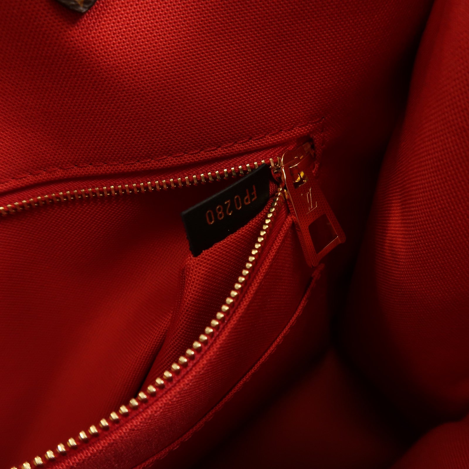 LOUIS VUITTON Monogram Giant On The Go MM金扣手挽肩背兩用袋