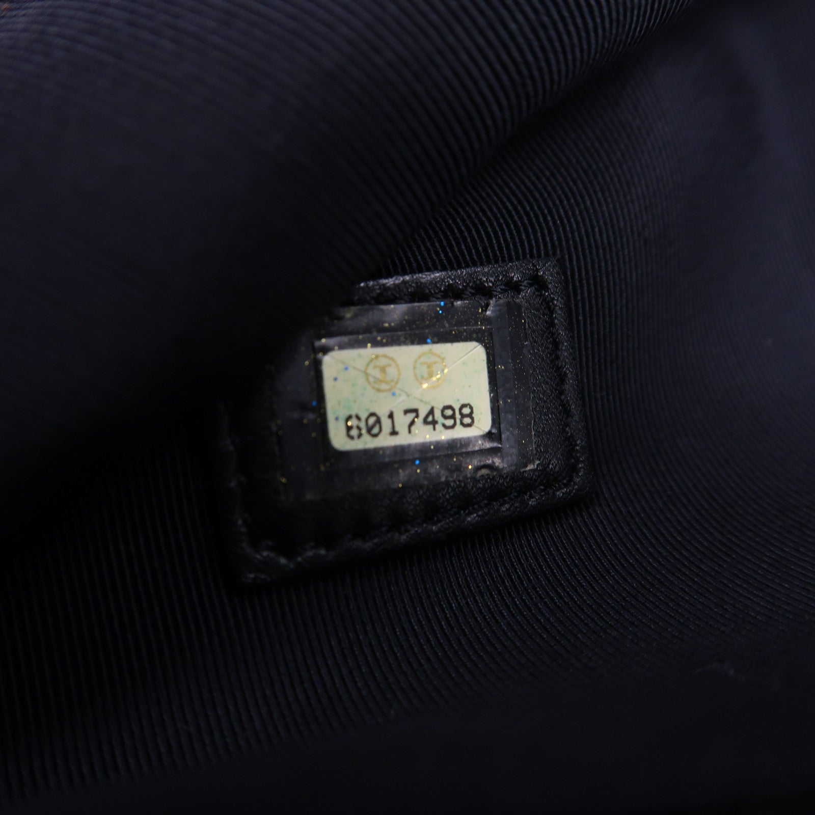 CHANEL 【激減優惠】Caviar皮革Shoulder Bag金扣肩背袋黑色