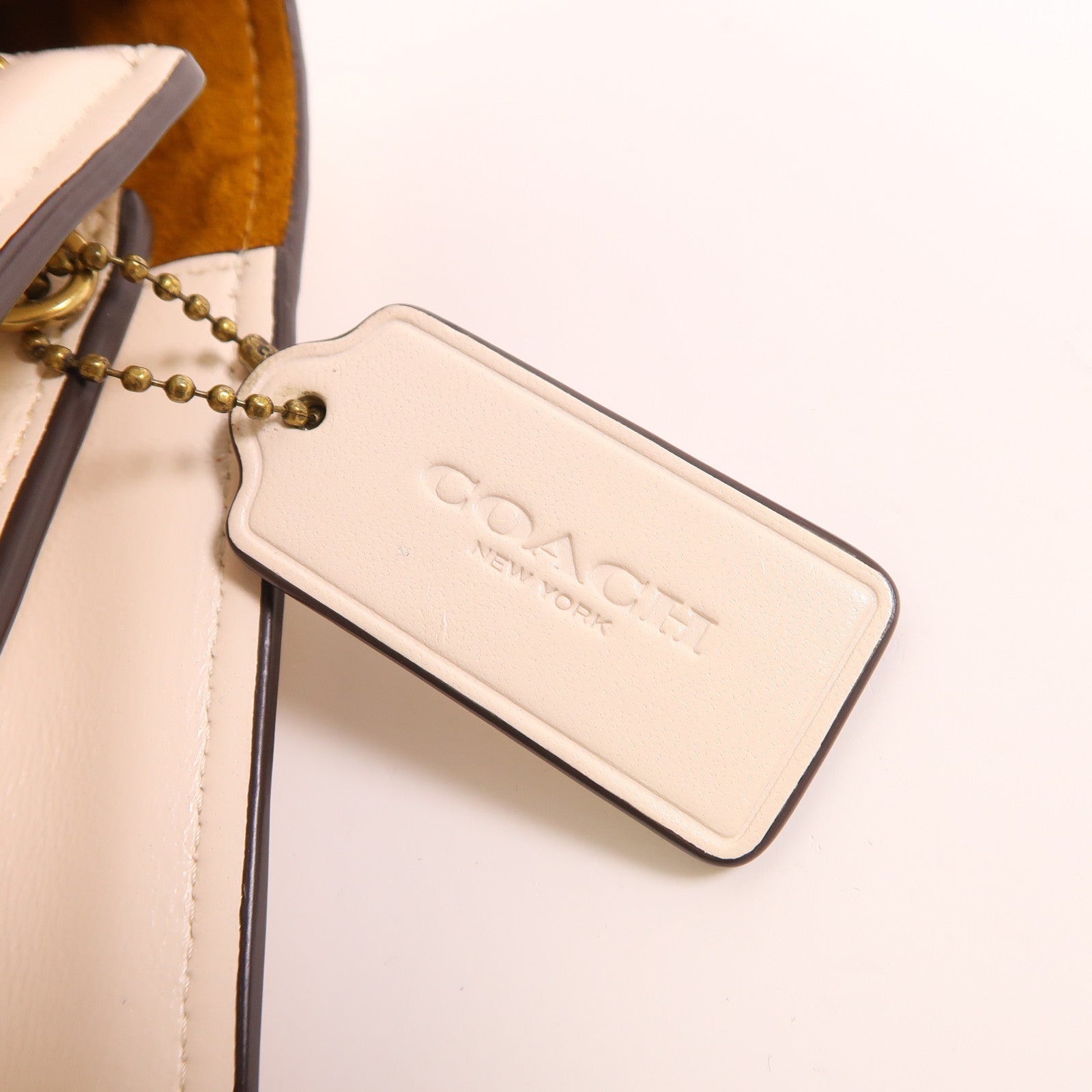 COACH 羊皮皮革Chain Shoulder Bag金扣鏈帶肩背袋