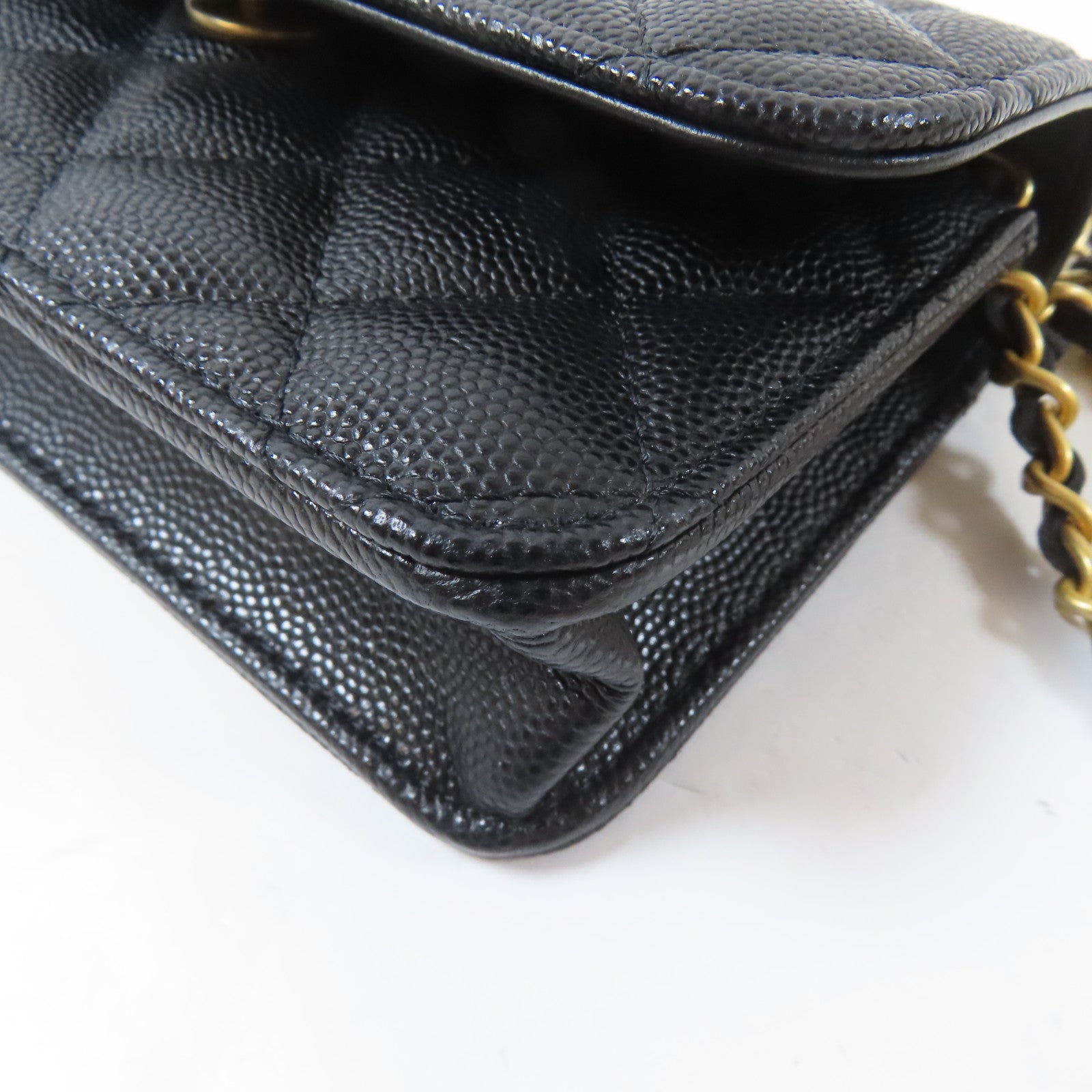 CHANEL 菱格Caviar皮革Chain Shoulder Bag金扣鏈帶肩背袋黑色