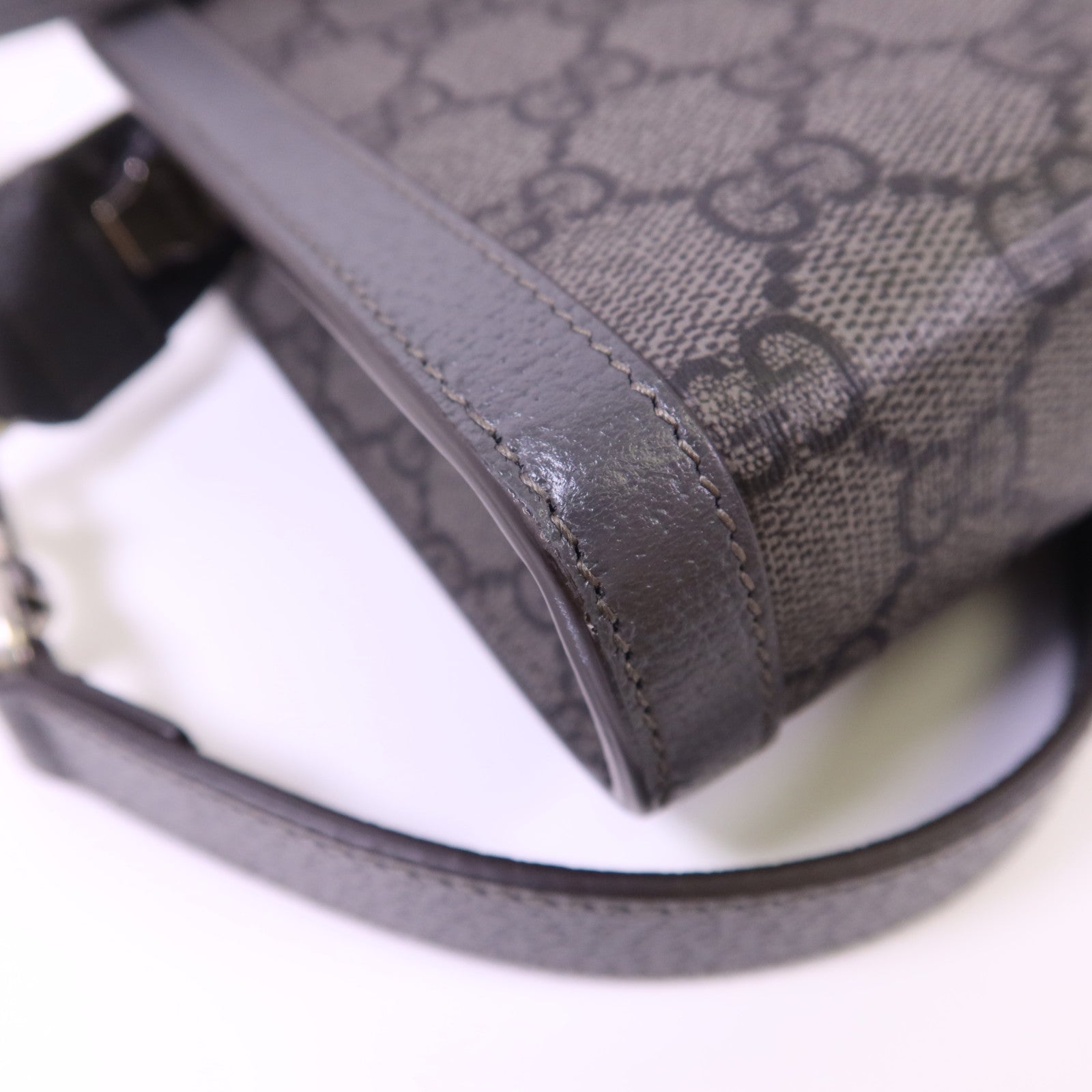 GUCCI 塗層帆布Ophidia Small Shoulder Bag銀扣肩背袋