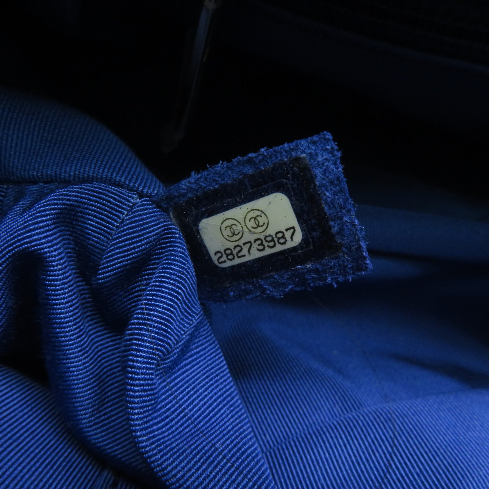 CHANEL **【激減優惠】菱格牛皮皮革Chain Shoulder金扣鏈帶肩背袋藍色