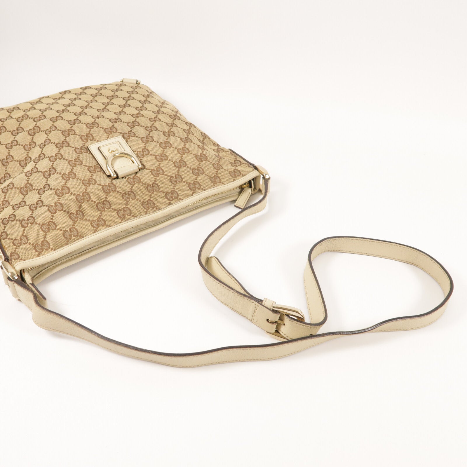 GUCCI 帆布Shoulder Bag金扣肩背袋