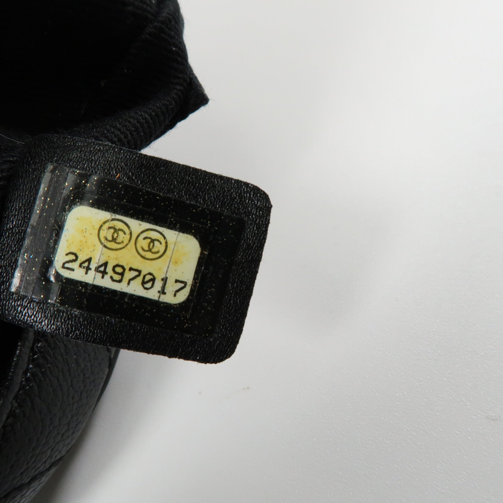 CHANEL 牛皮皮革Chain Shoulder金扣鏈帶手挽肩背兩用袋