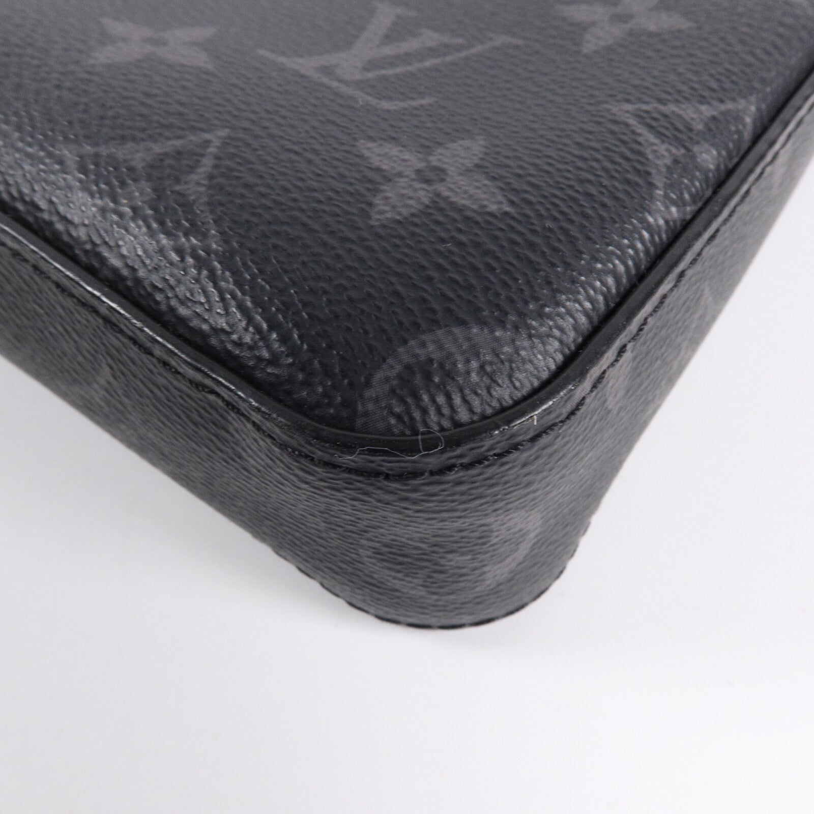 LOUIS VUITTON Monogram Eclipse/Reverse Trio Messenger肩背袋