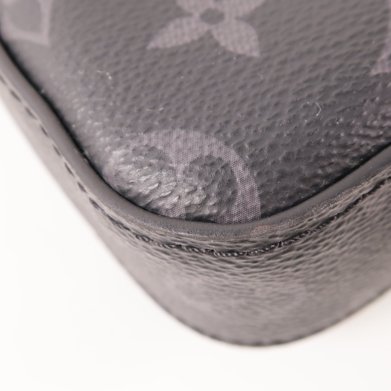 LOUIS VUITTON LV SHW Trio Messenger Shoulder Bag M69443 Monogram Eclipse Reverse