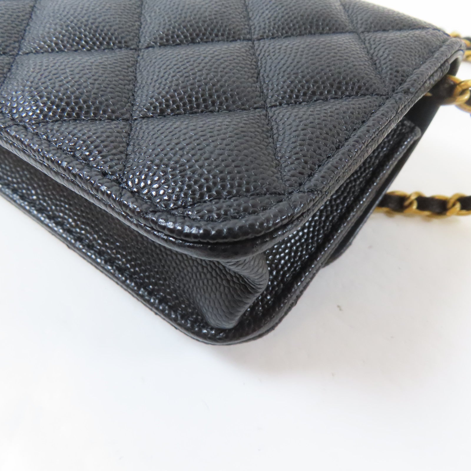 CHANEL 菱格Caviar皮革Chain Shoulder Bag金扣鏈帶肩背袋黑色