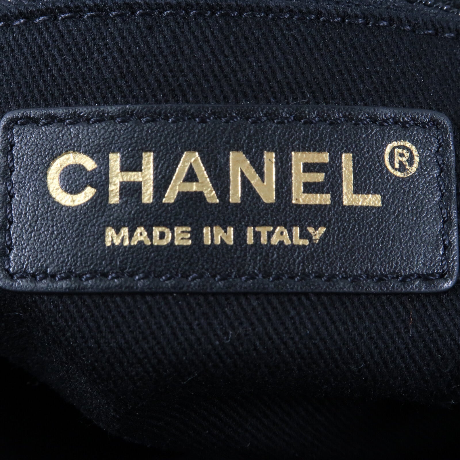 CHANEL 牛皮皮革Chain Shoulder金扣鏈帶手挽肩背兩用袋