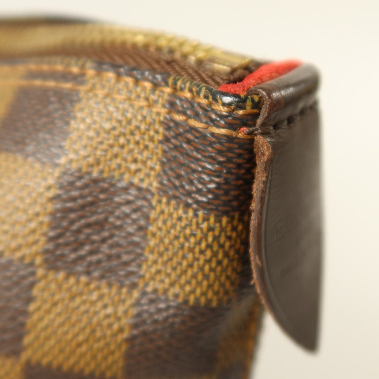 LOUIS VUITTON Damier Saleya MM金扣肩背袋