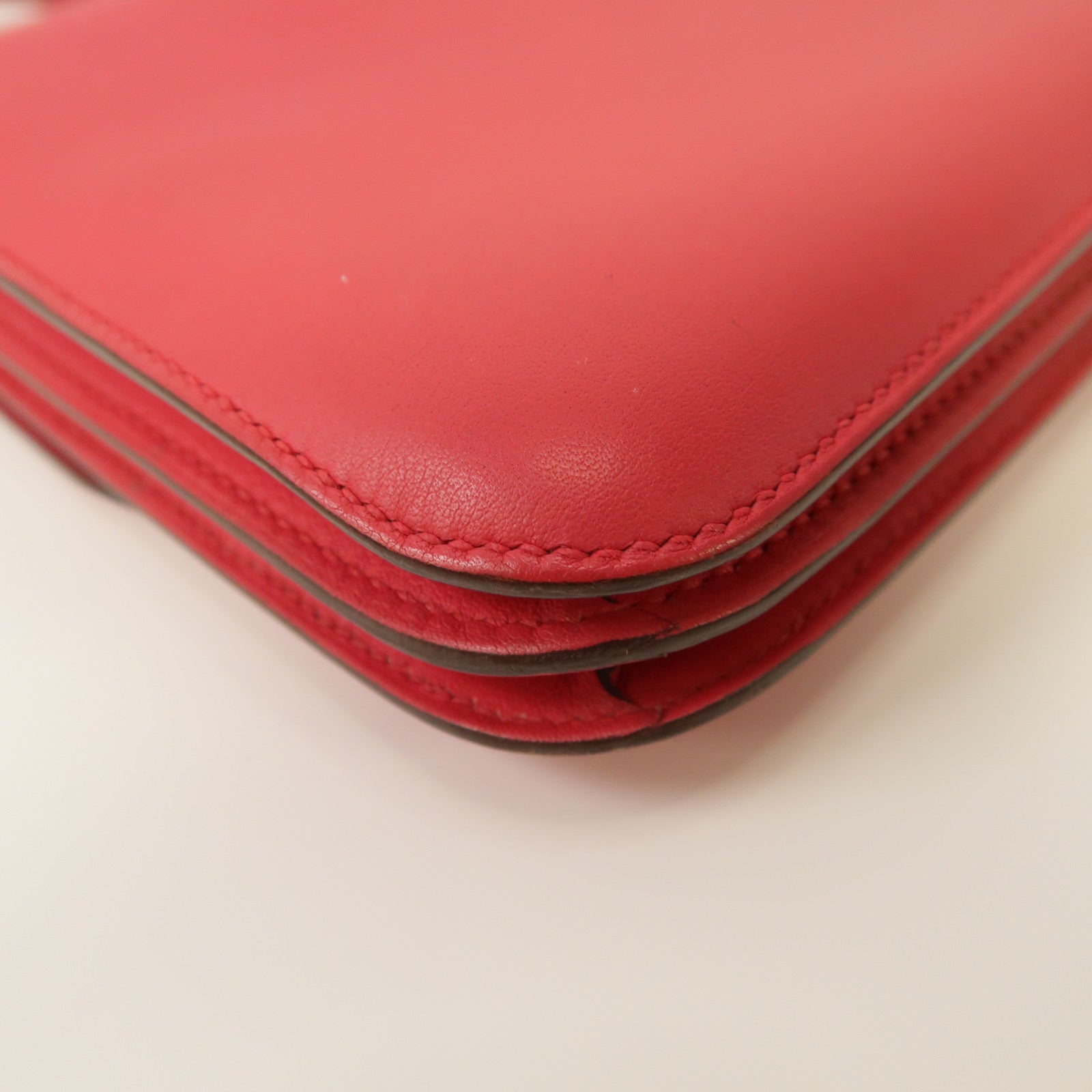 HERMES 【激減優惠】Swift皮革Mini Constance銀扣肩背袋紅色
