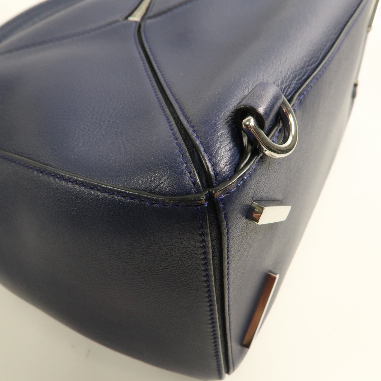 LOEWE 牛皮皮革Puzzle Bag Medium銀扣手挽肩背兩用袋藍色