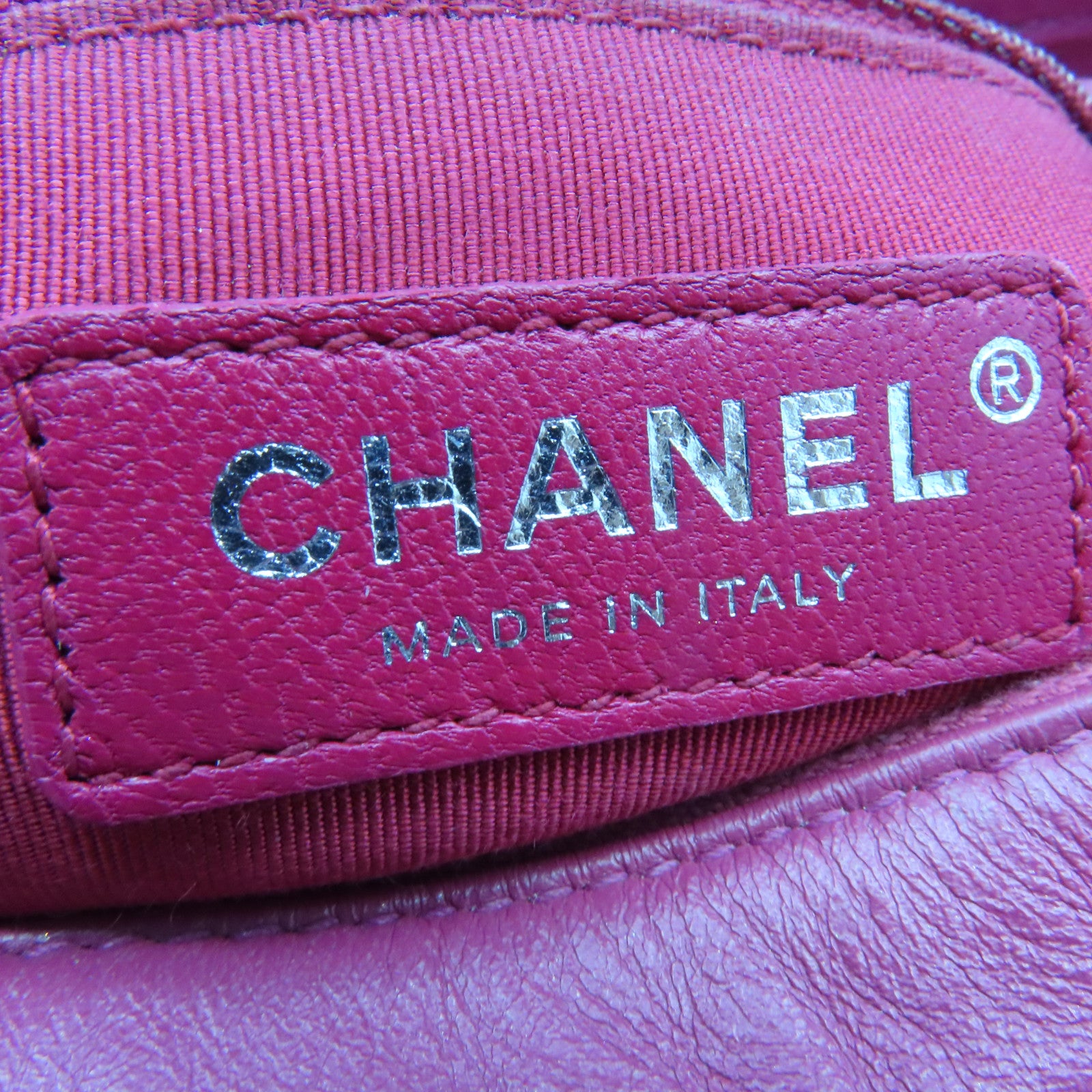 CHANEL 【激減優惠】菱格牛皮皮革Gabrielle Hobo Mini Shoulder Bag銀扣鏈帶肩背袋粉紅色