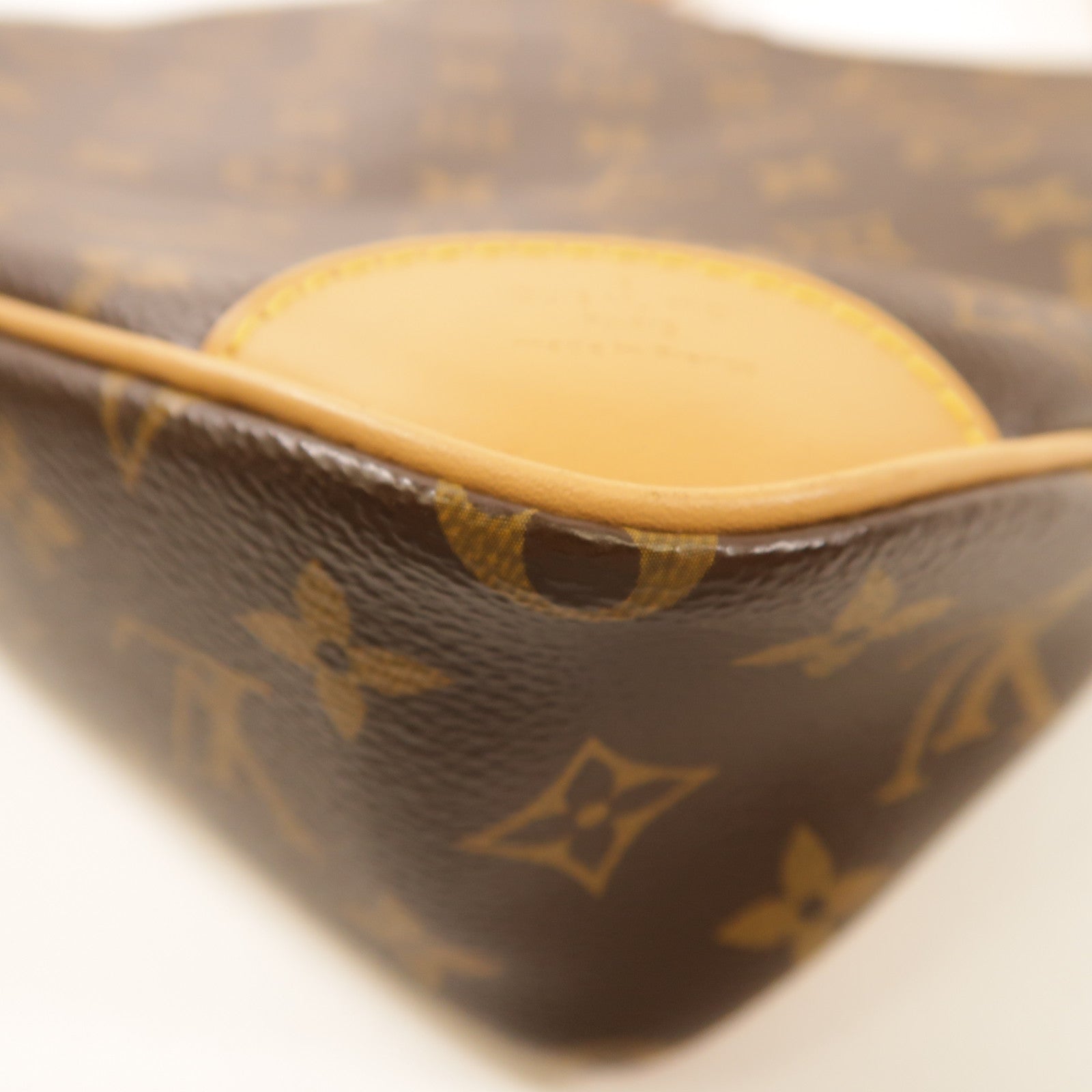 LOUIS VUITTON Monogram Odeon金扣肩背袋