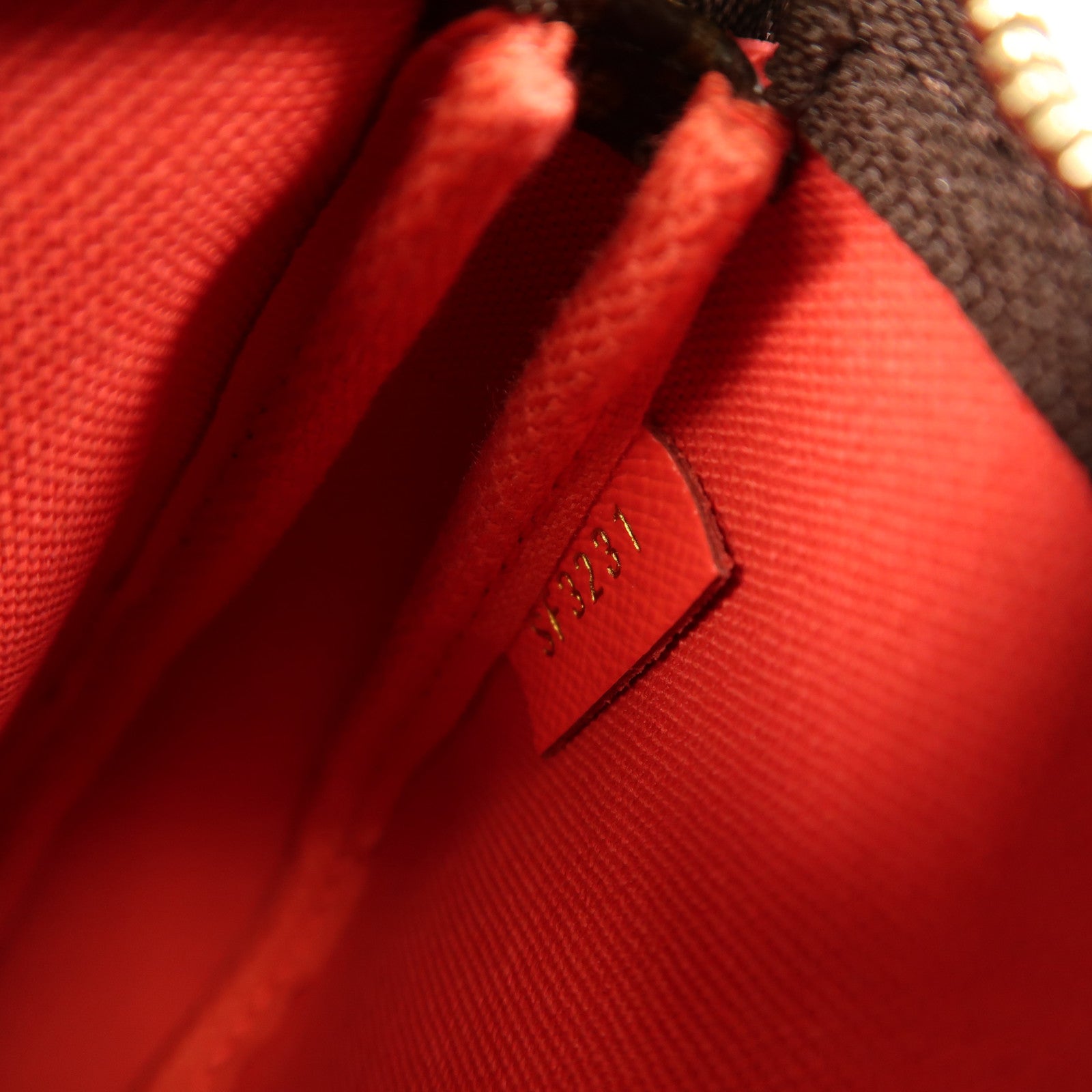 LOUIS VUITTON Monogram Mini Pochette Accessoires金扣手挽袋