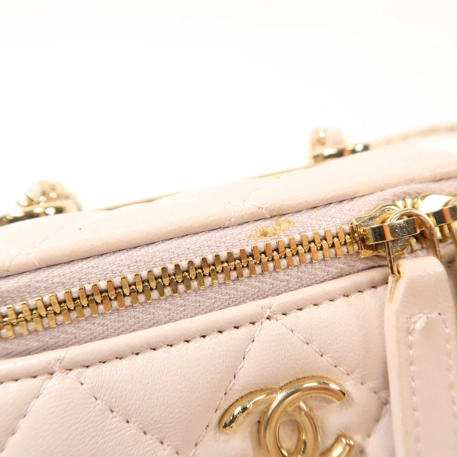 CHANEL CC GHW Mini Vanity Chain Shoulder Bag Calfskin Leather Pink