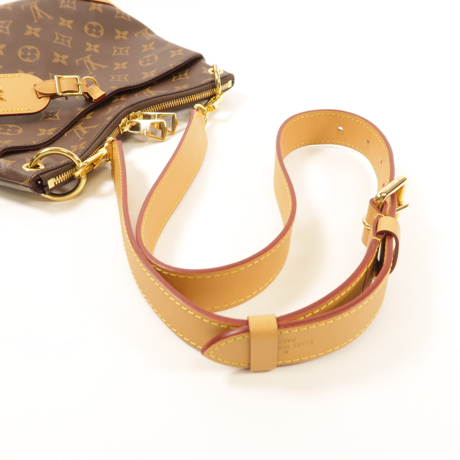 LOUIS VUITTON Monogram Odeon金扣肩背袋